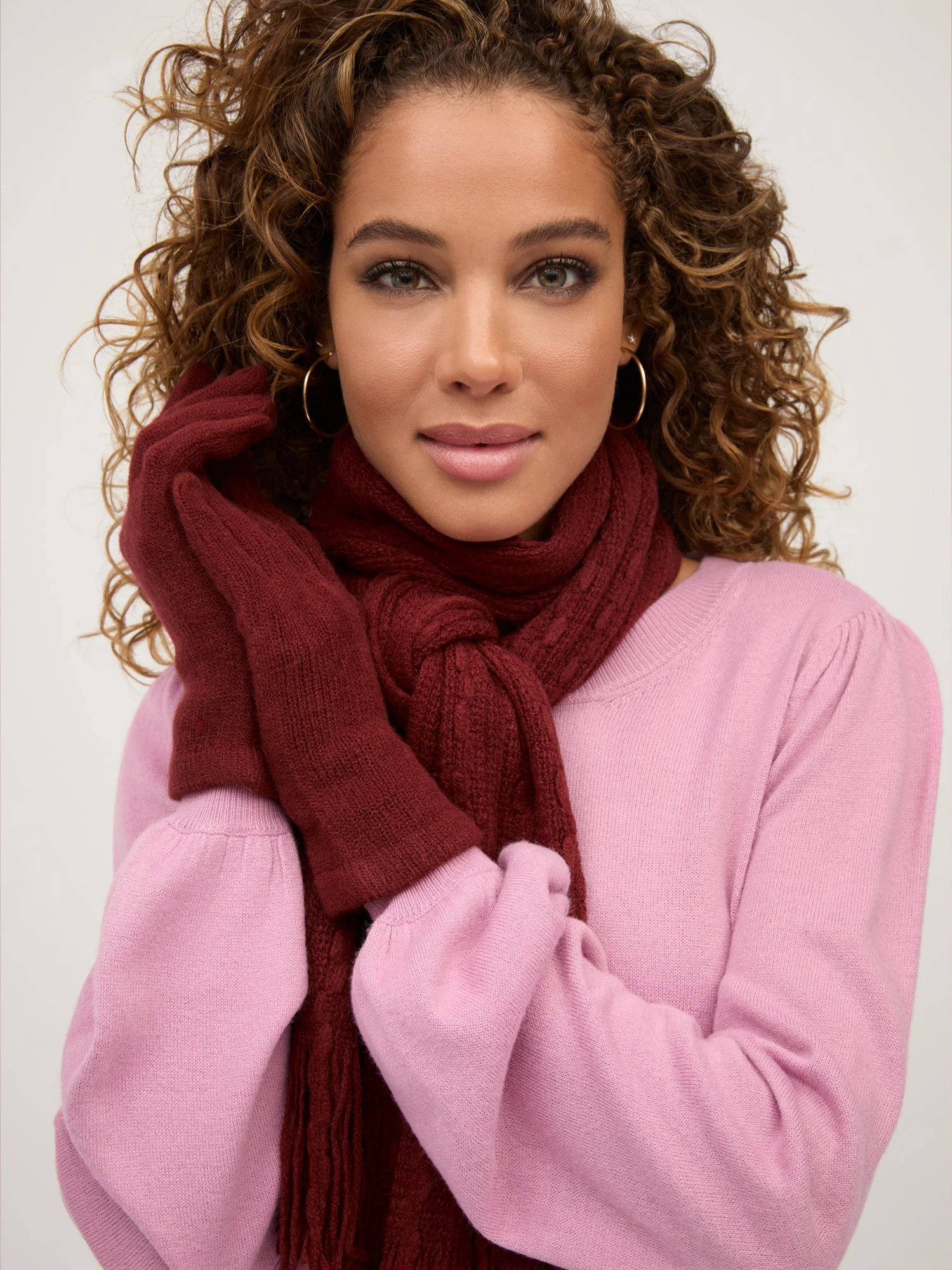 2-Piece Cable-Knit Scarf & Gloves Set - Image 17