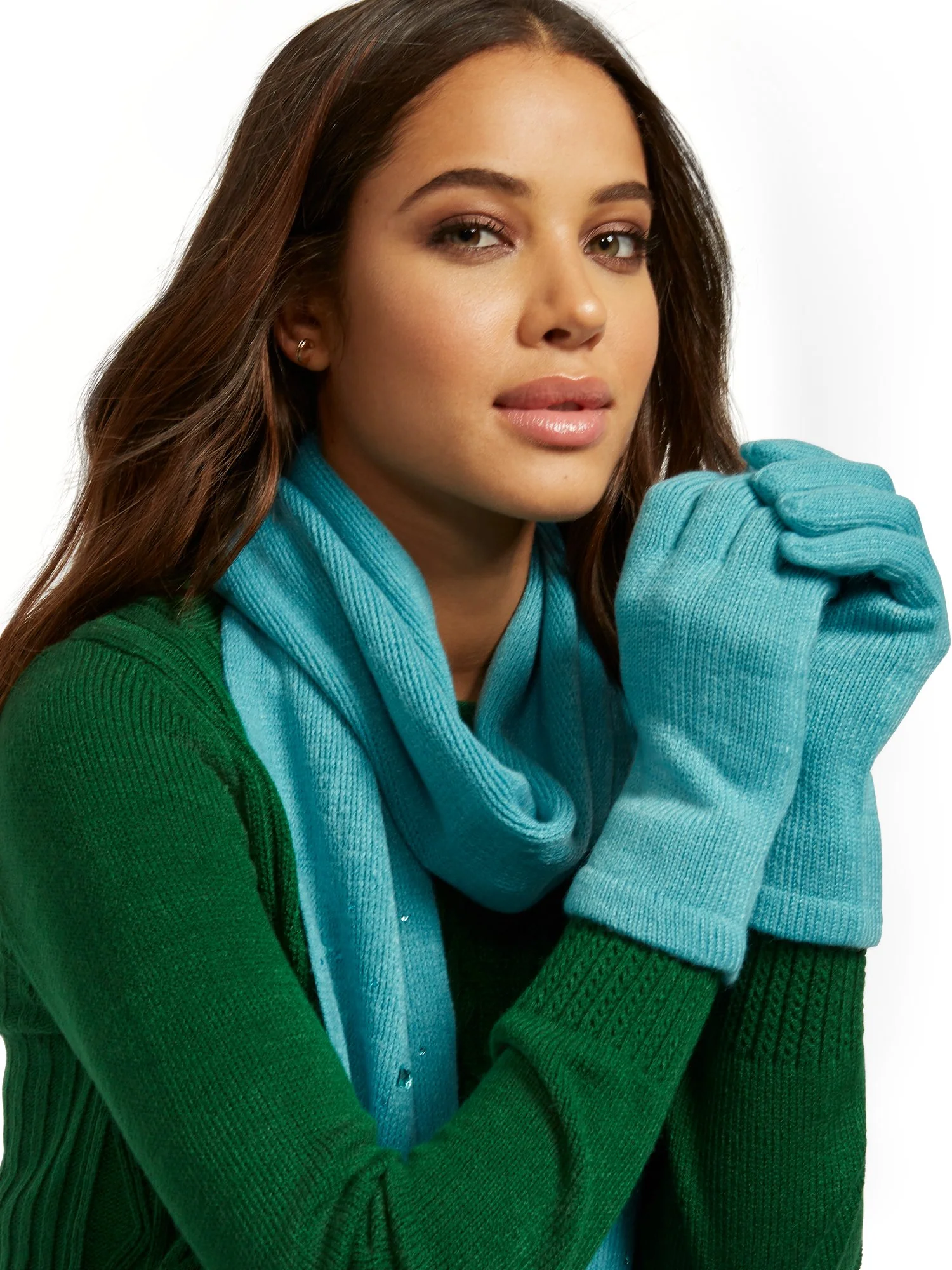 2-Piece Studded Scarf & Glove Set - Image 2