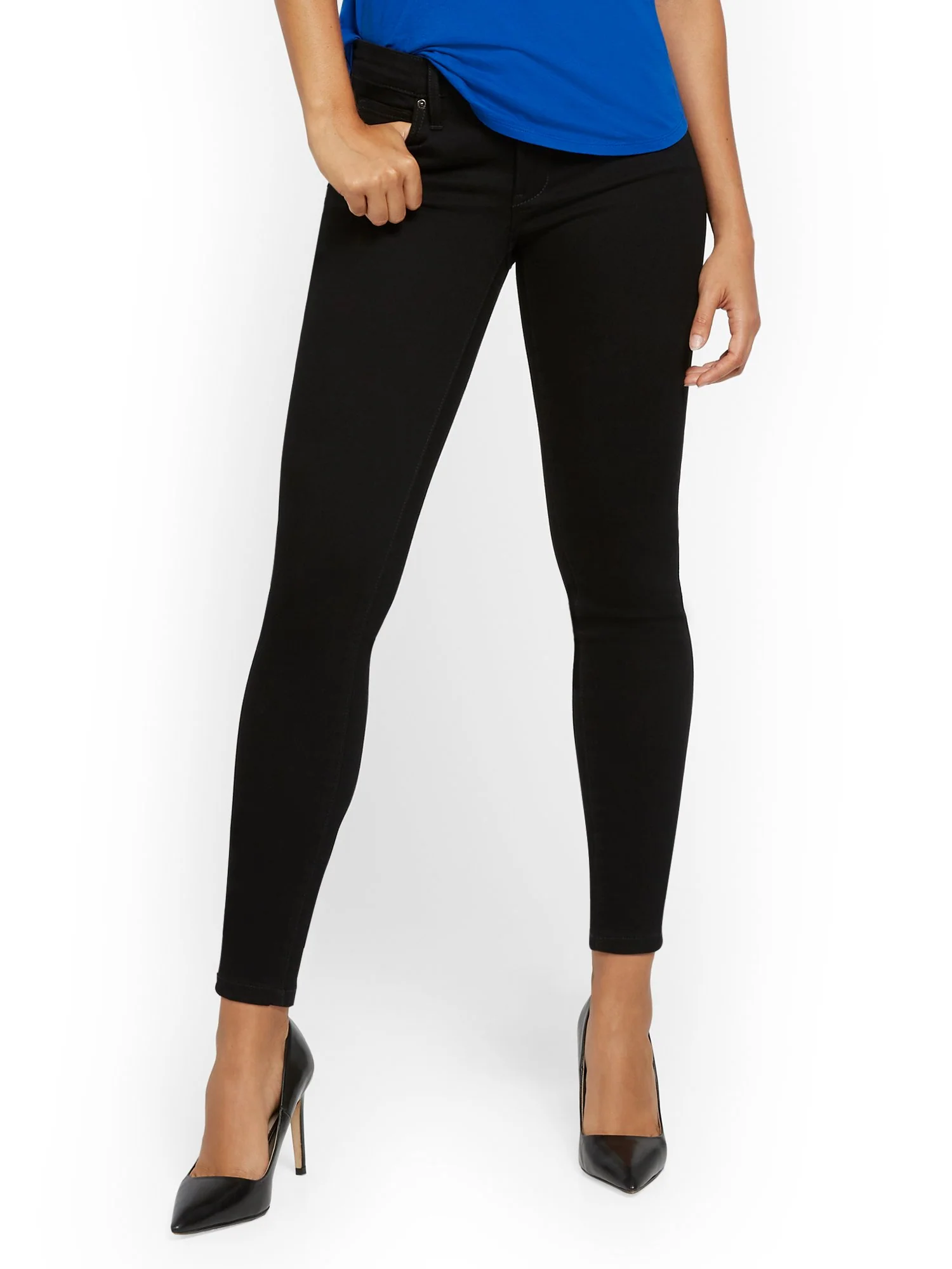 Abby Mid-Rise Slimming No Gap Super-Skinny Ankle Jeans - Black - Image 2