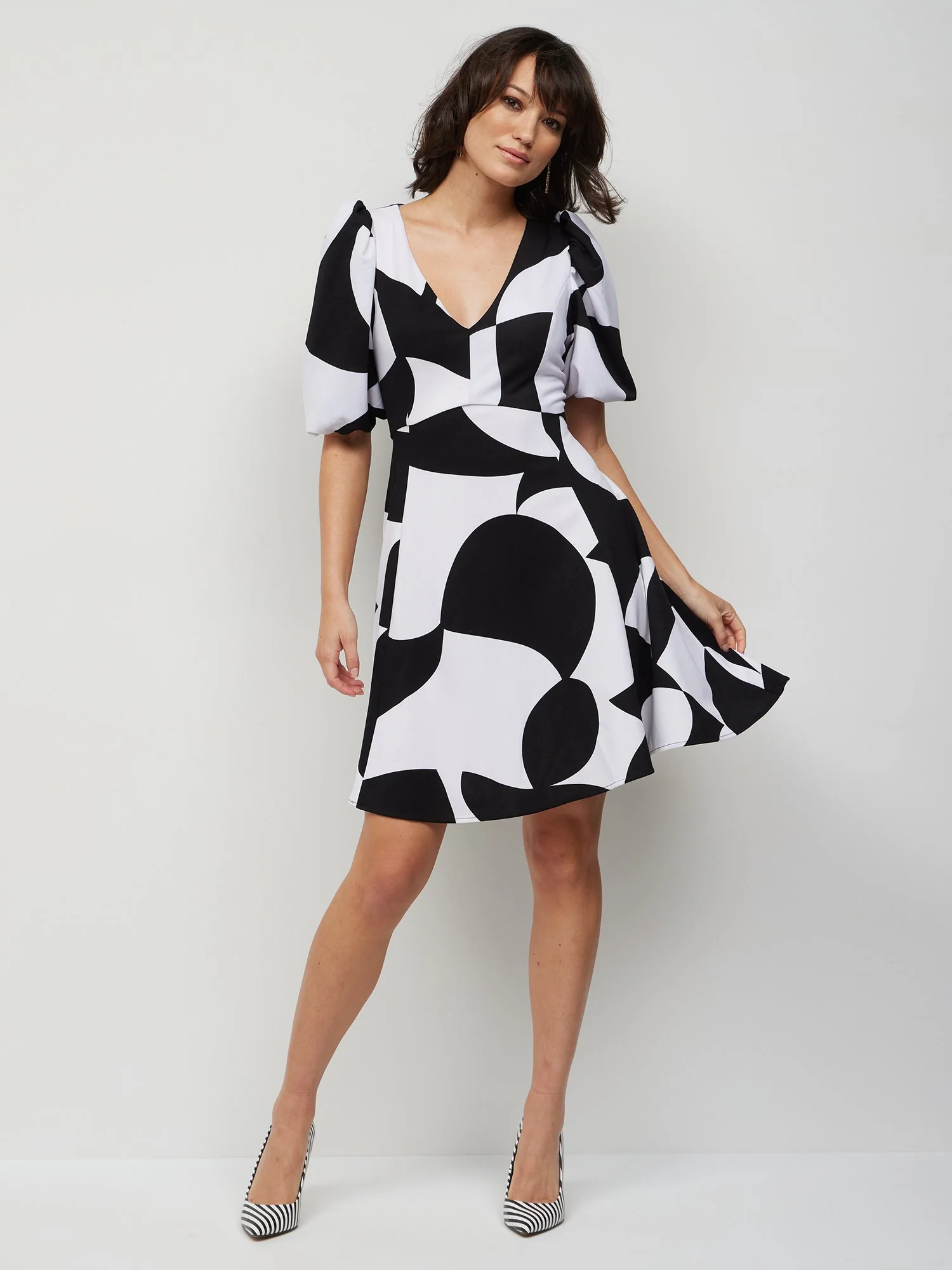 Abstract-Print Puff-Sleeve Flare Dress - Magic Crepe®