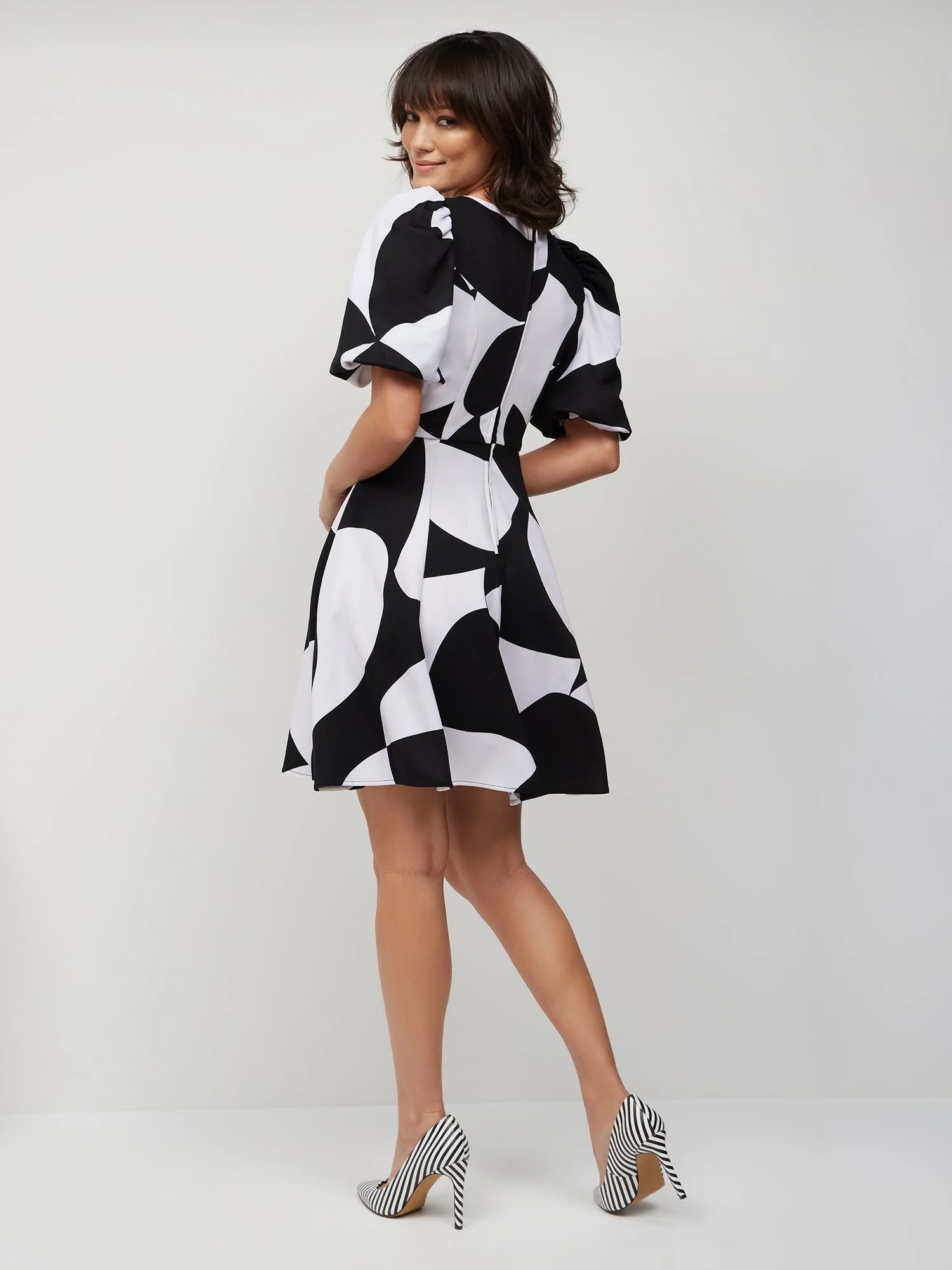 Abstract-Print Puff-Sleeve Flare Dress - Magic Crepe® - Image 2