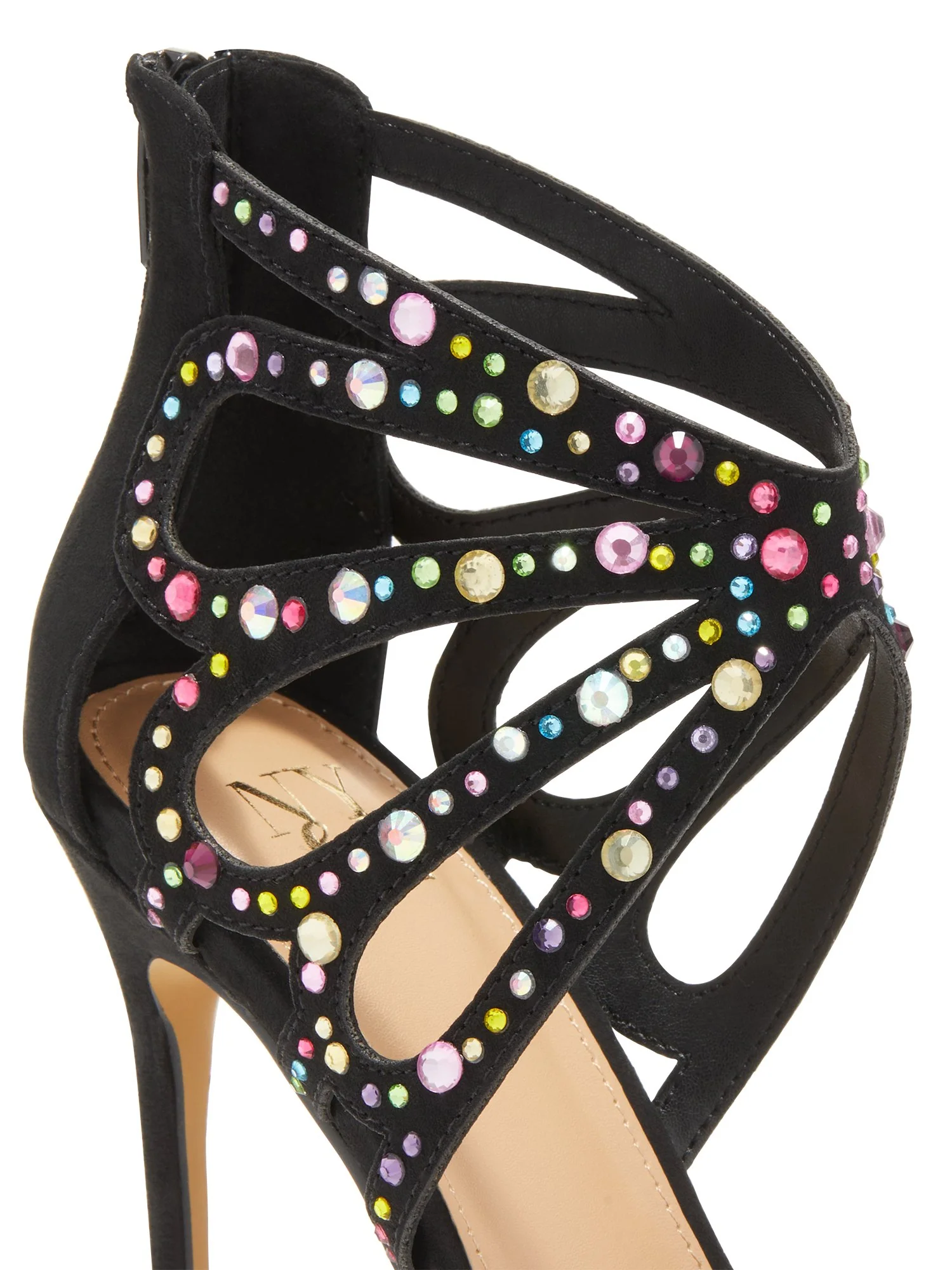Ana Heel - Image 5