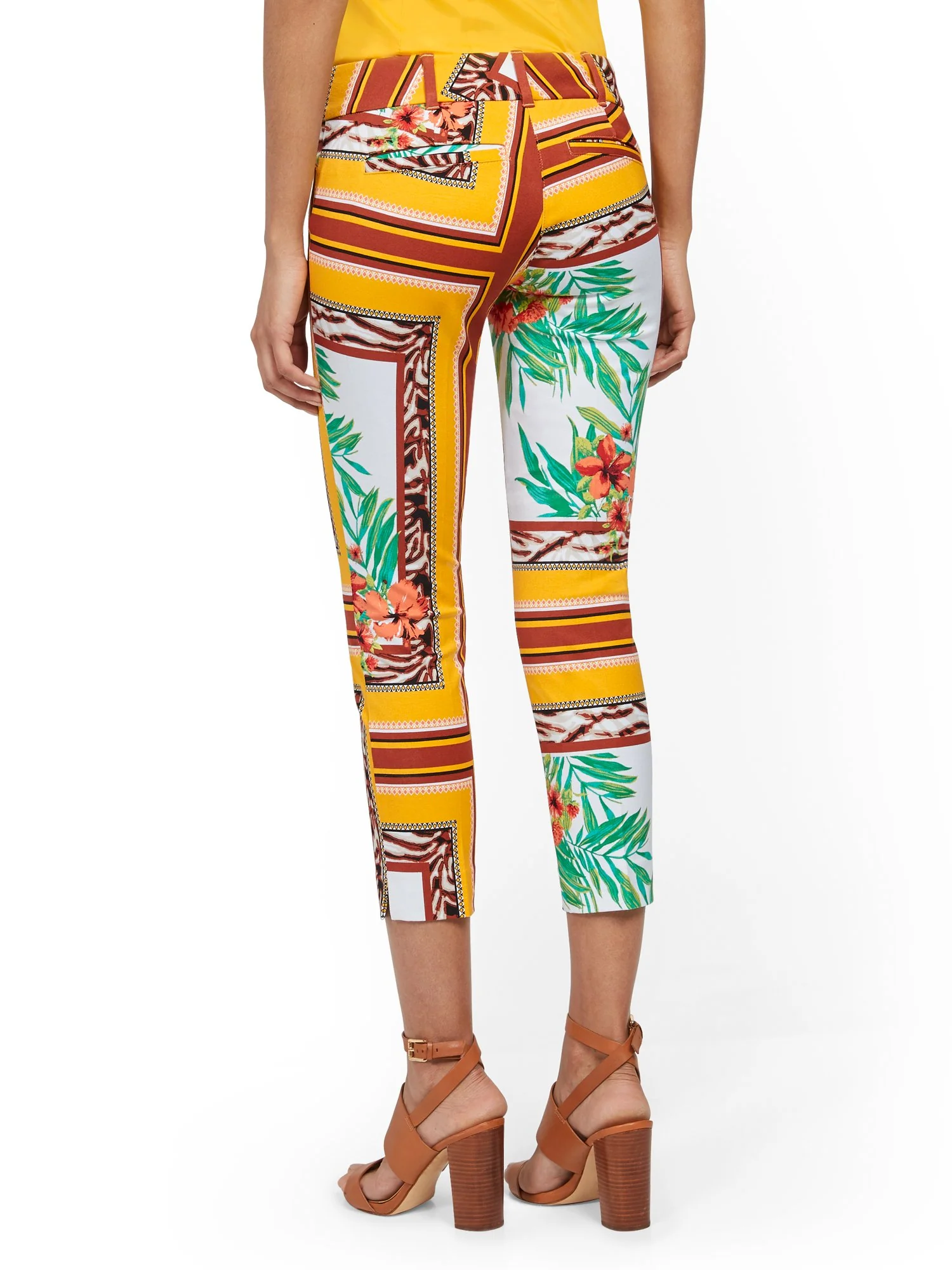 Audrey Capri Slim-Leg Pant - Mixed Print - Image 3