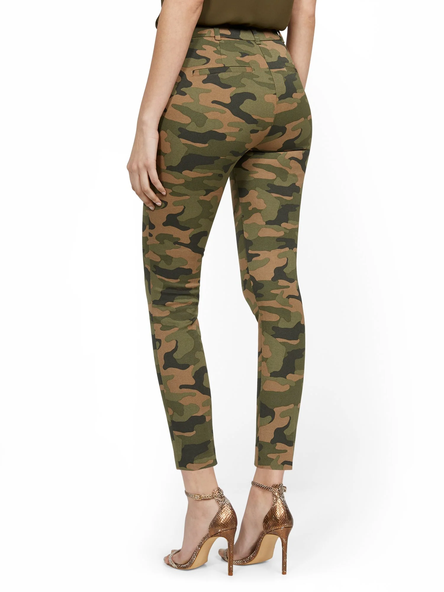 Audrey High-Waisted Ankle Pant - Camo-Print - Image 3