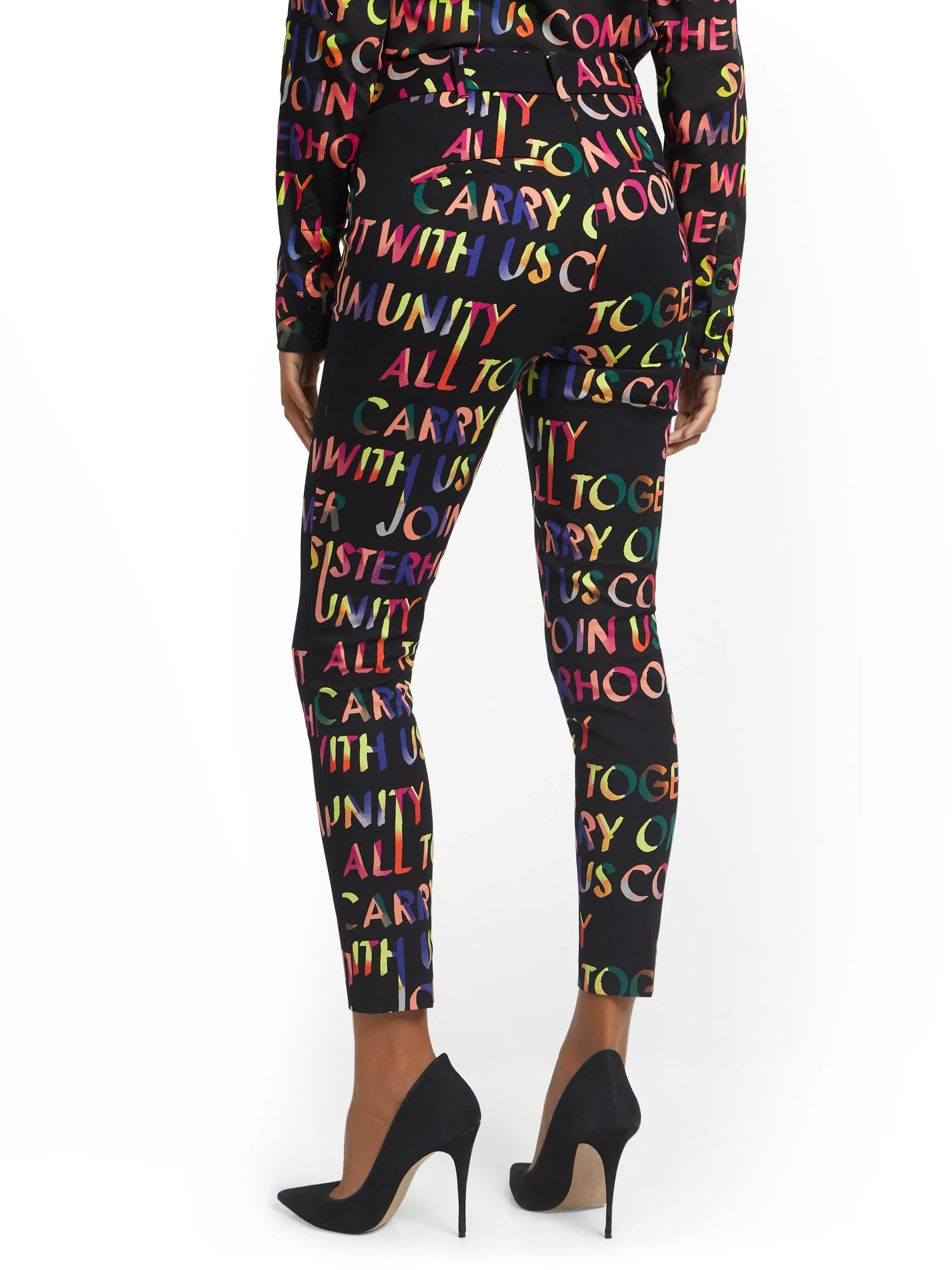 Audrey High-Waisted Ankle Pant - Script-Print - Image 3