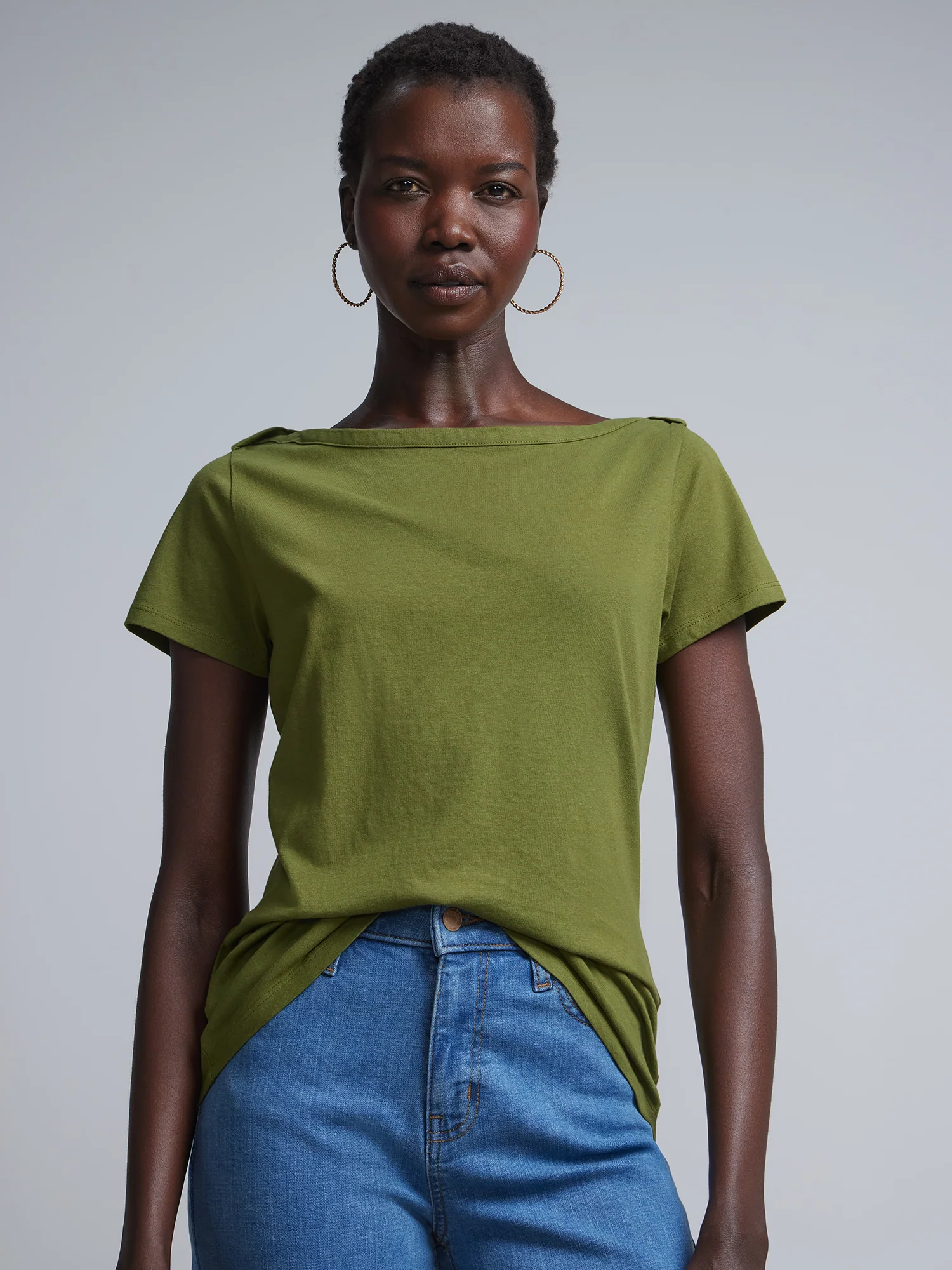 Boat Neck Short Sleeves Basic T-Shirt - Image 17