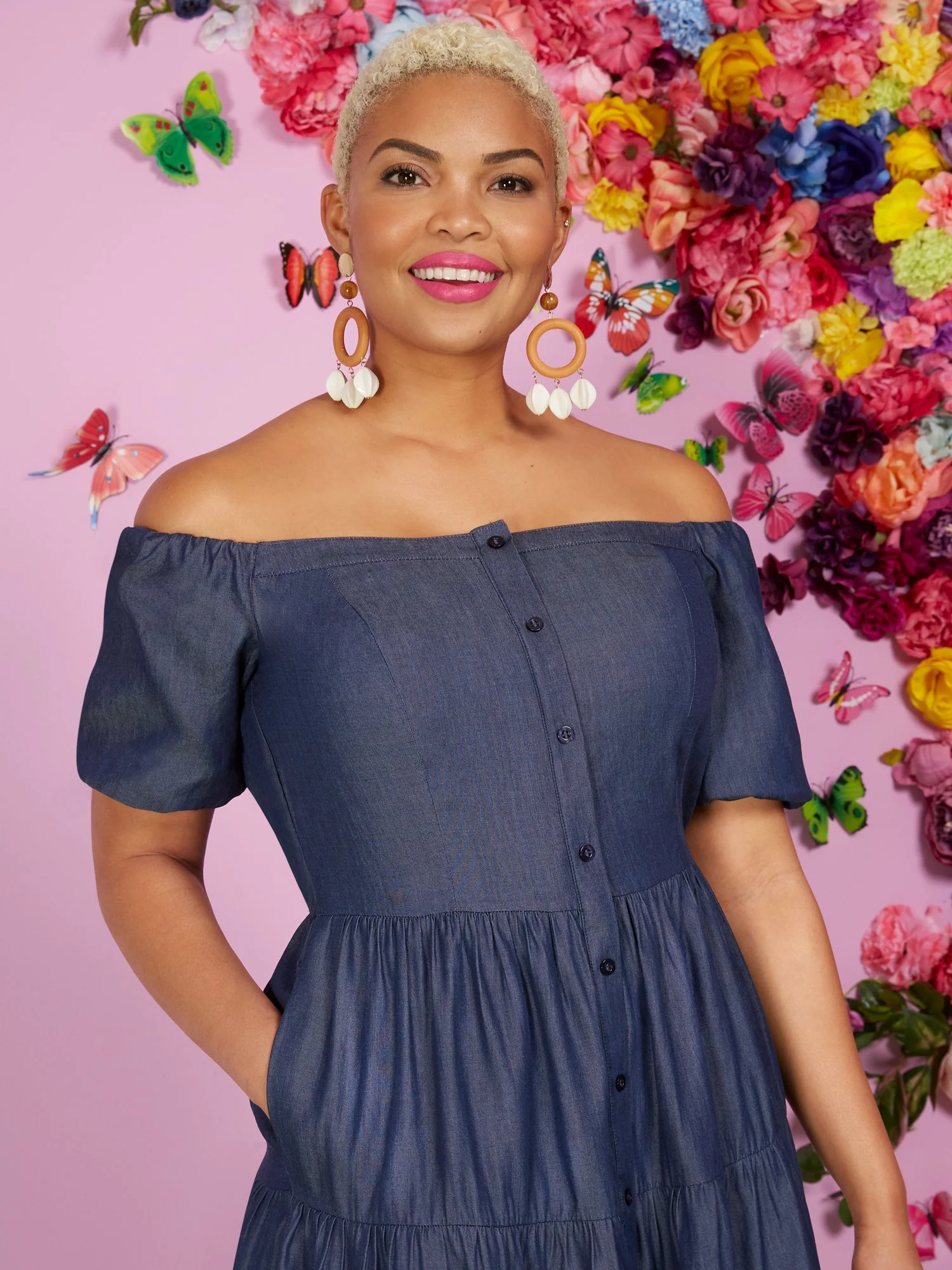 Blue Tiered Poplin Off-The-Shoulder Midi Dress - Image 4