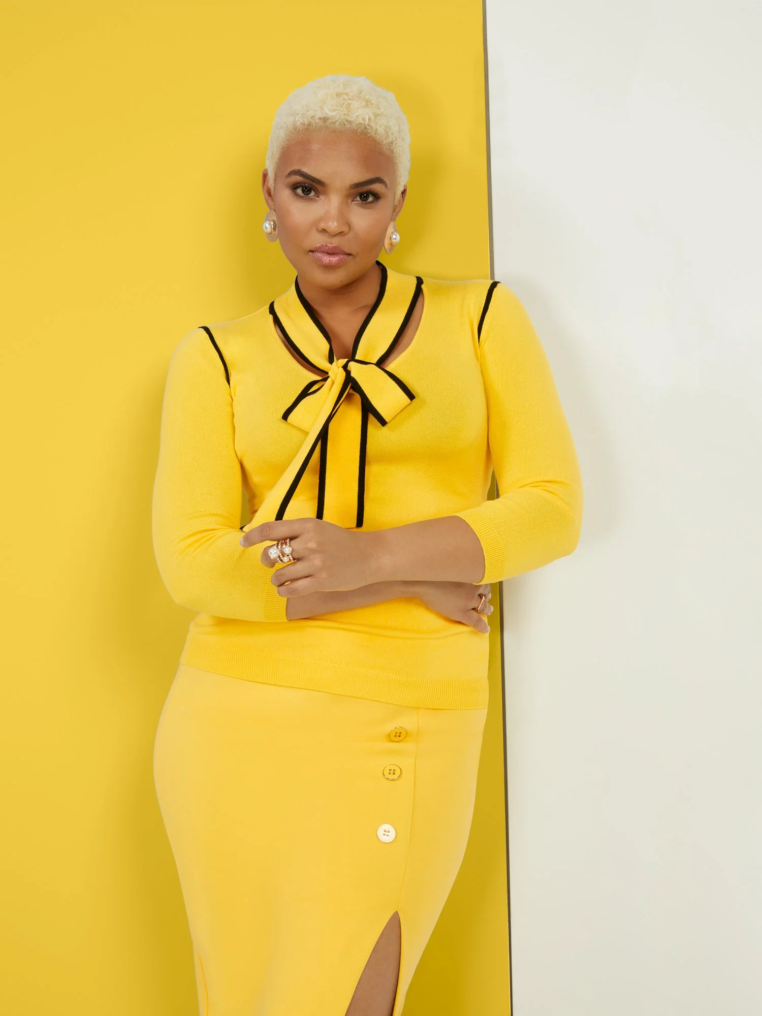 Bow-Tie 3/4-Sleeve Sweater - Image 6