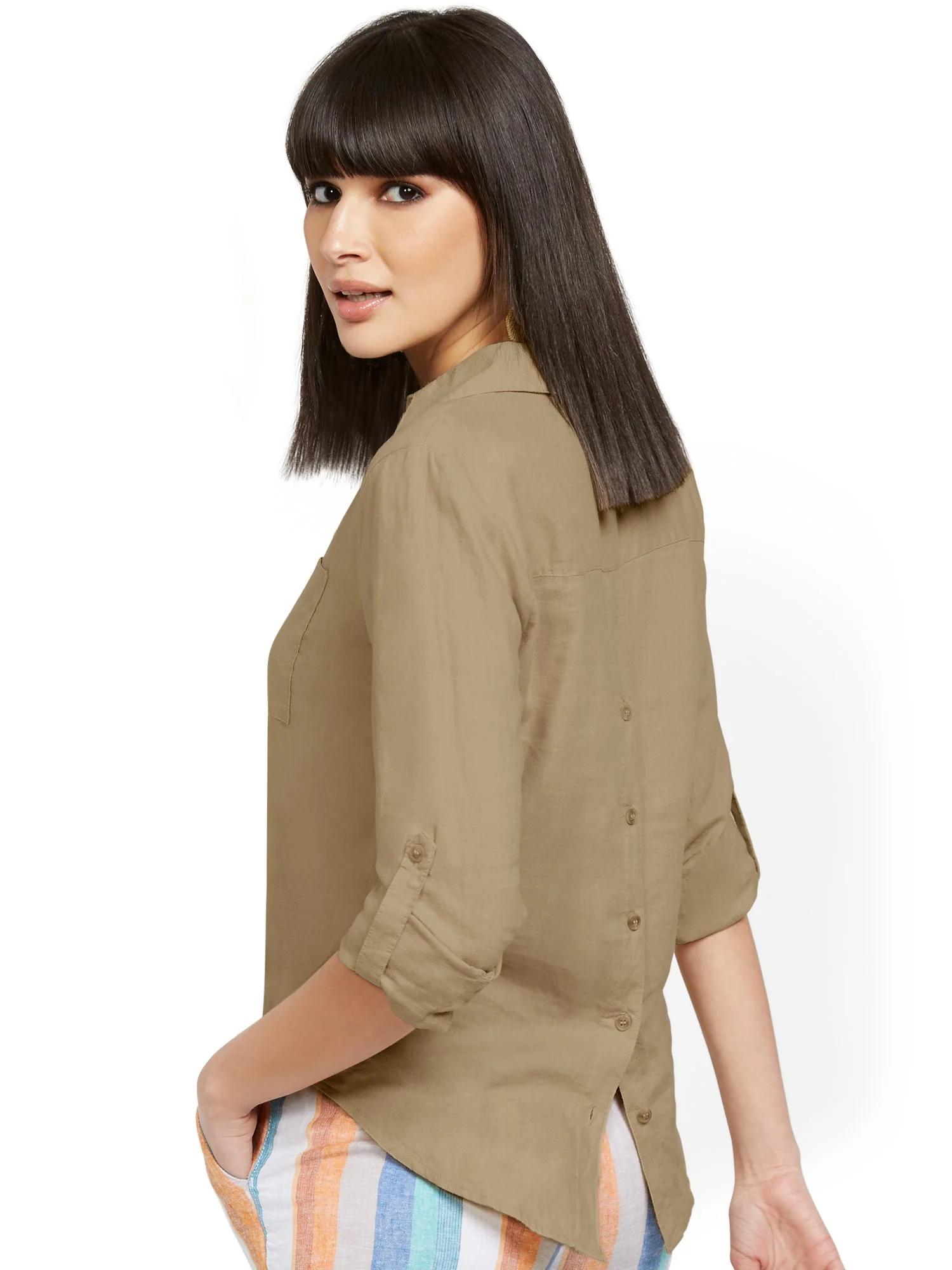 Button-Back Linen Shirt - Image 7
