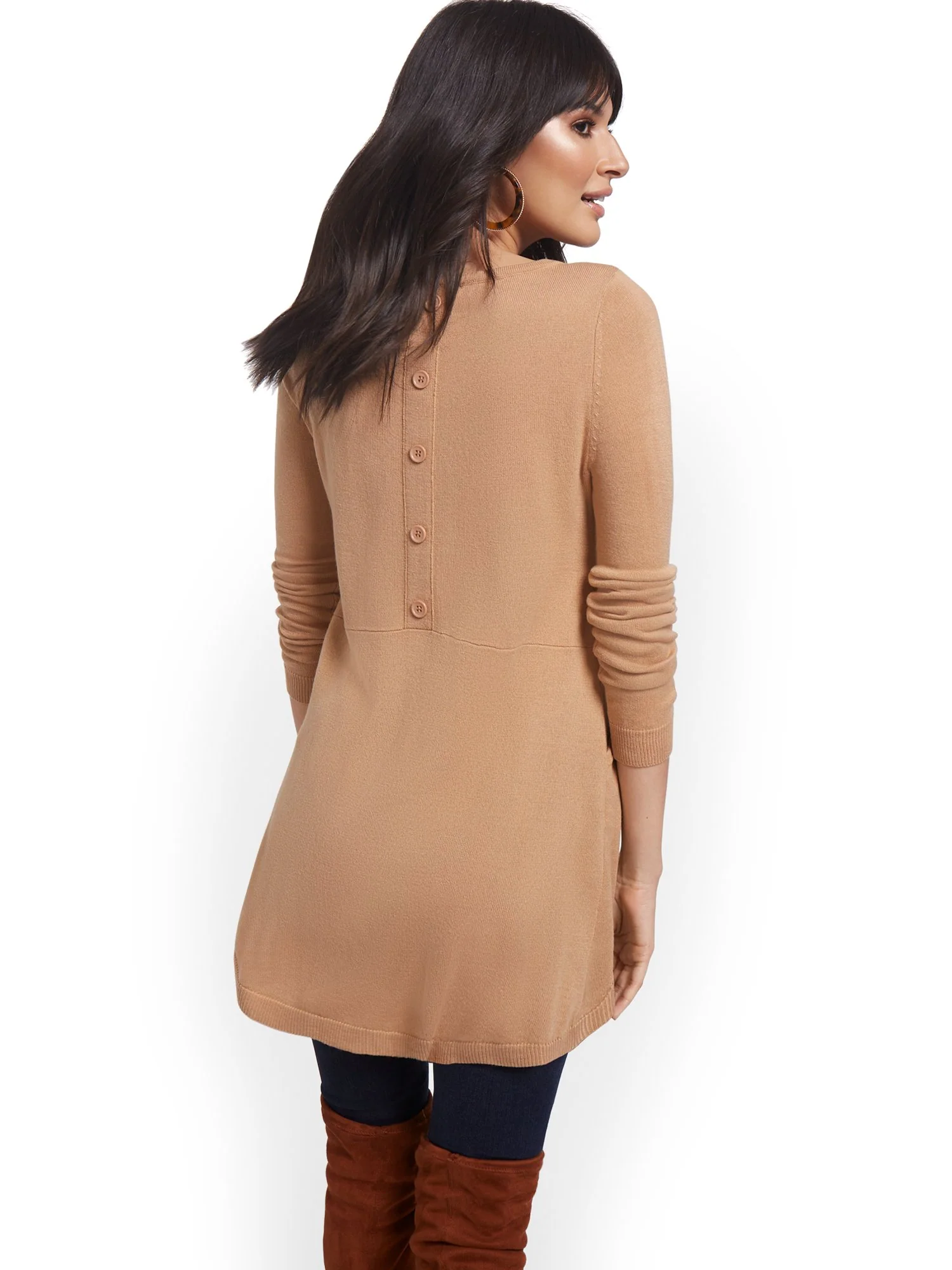Button-Back Tunic Sweater - Image 14