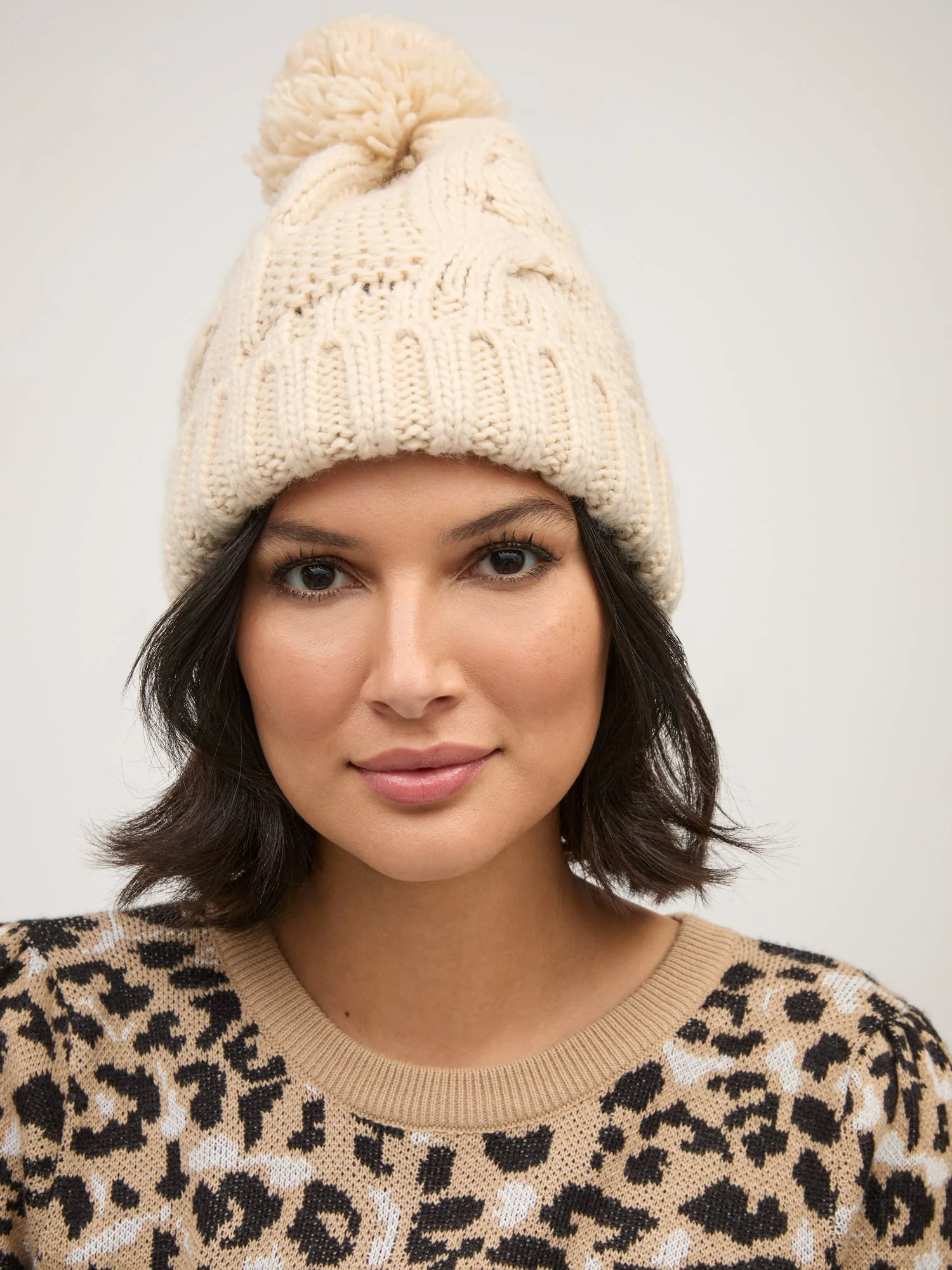Cable-Knit Pom-Pom Beanie Hat - Image 5