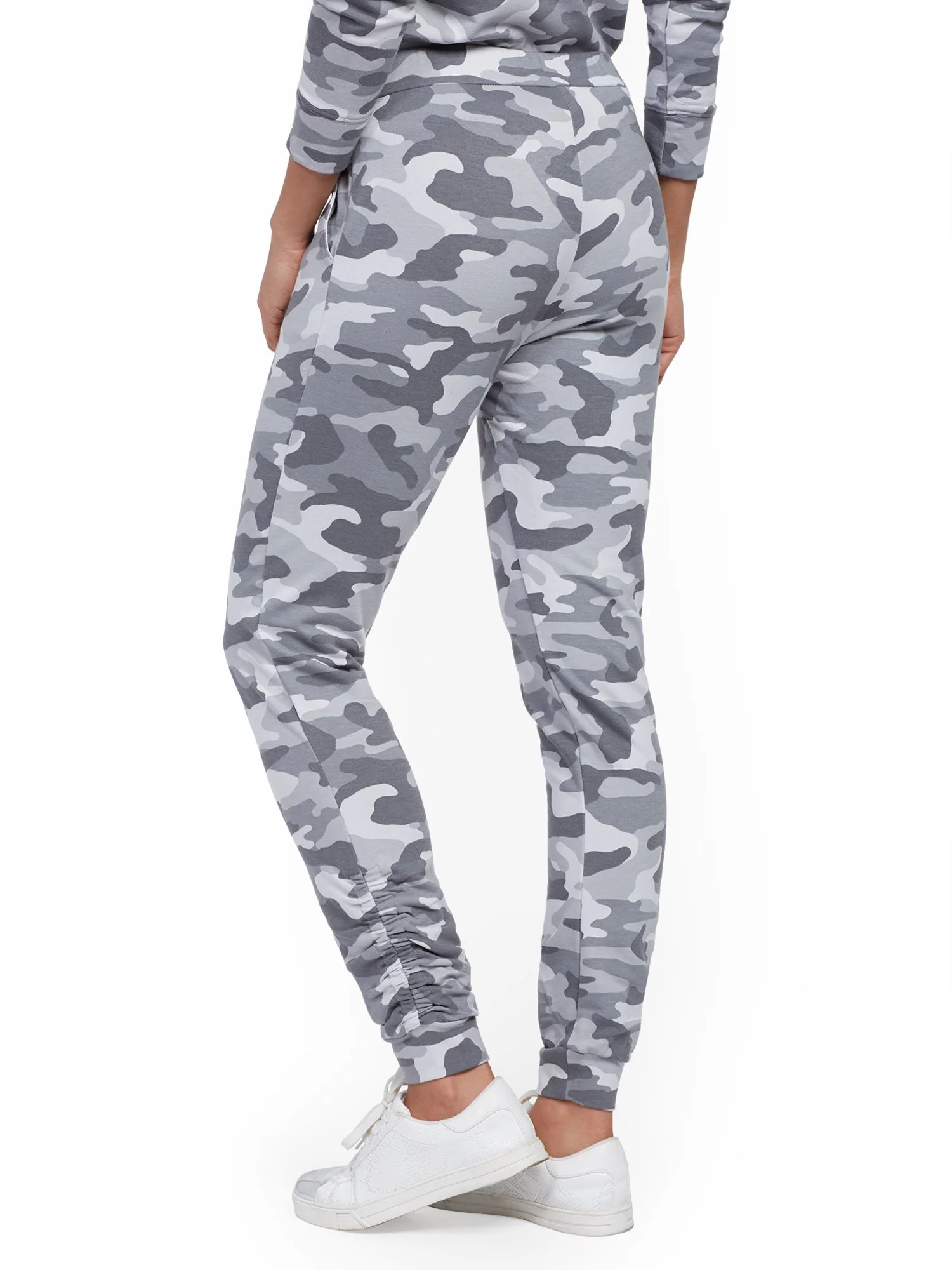 Camo-Print Ruched Jogger Pant - Image 3