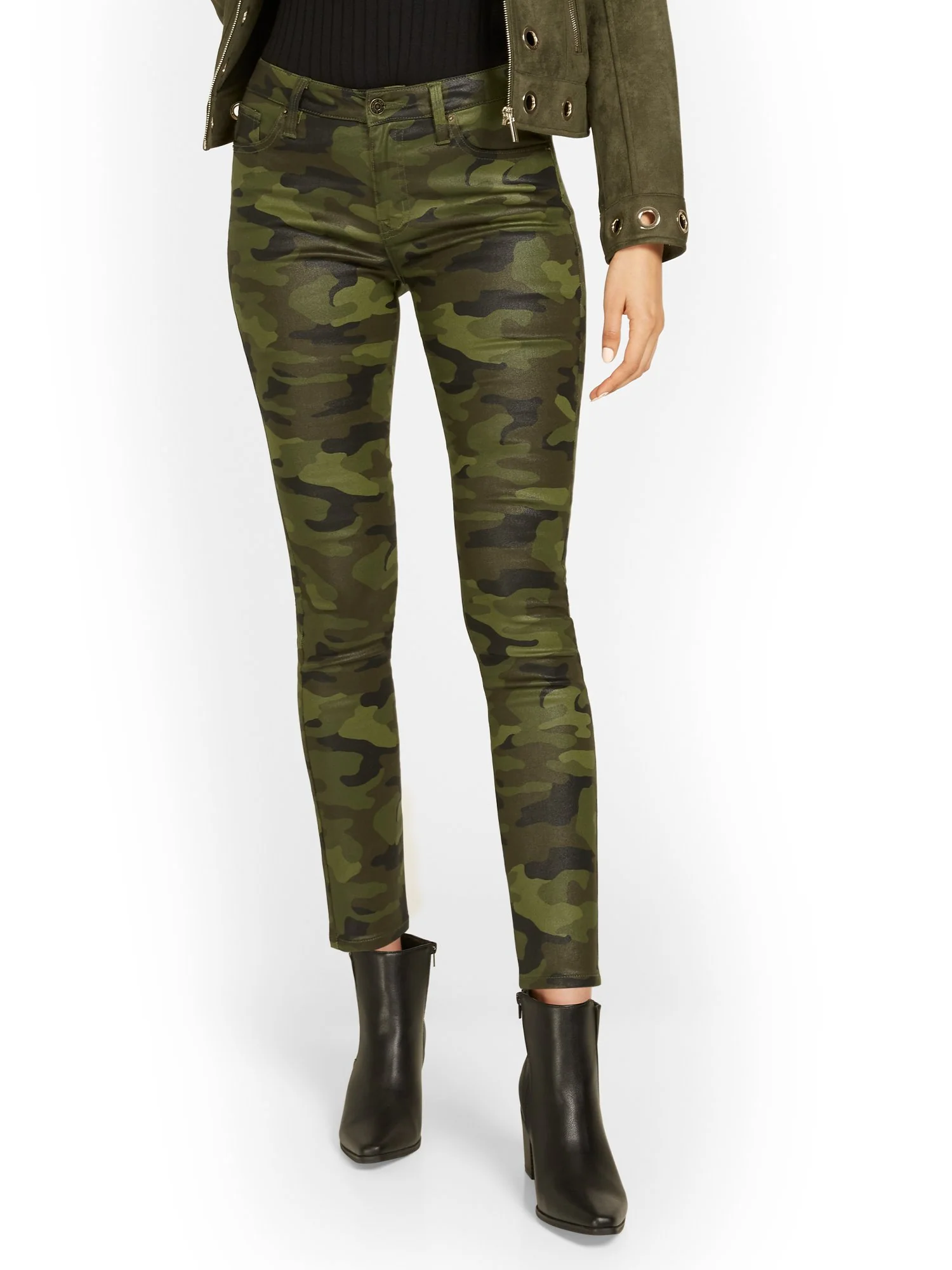 Camo-Print Super-Skinny Ankle Jeans