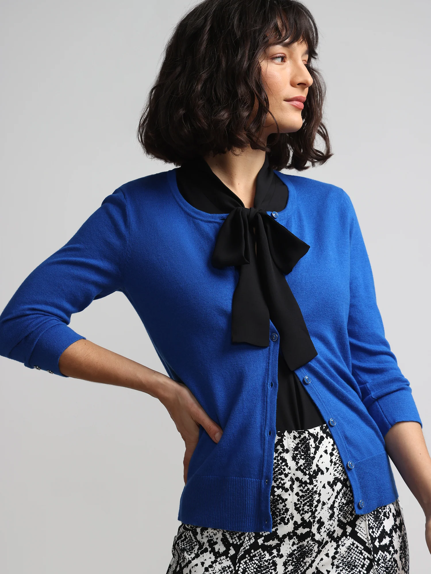 Chelsea Crewneck Cardigan - Image 39