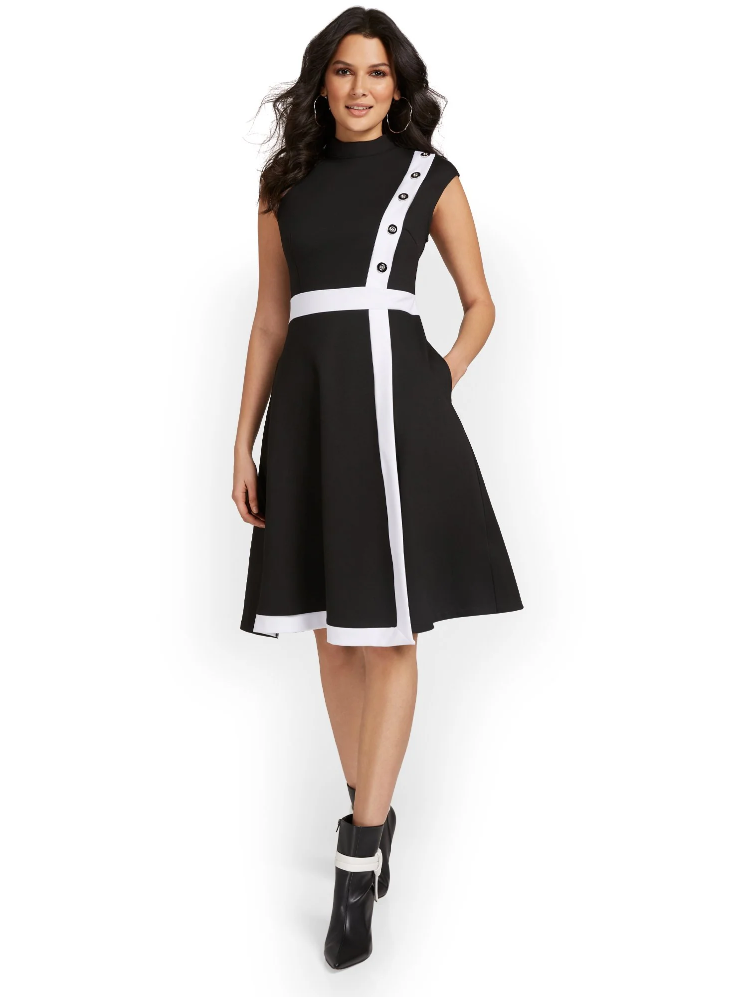 Contrast Flare Dress - Superflex
