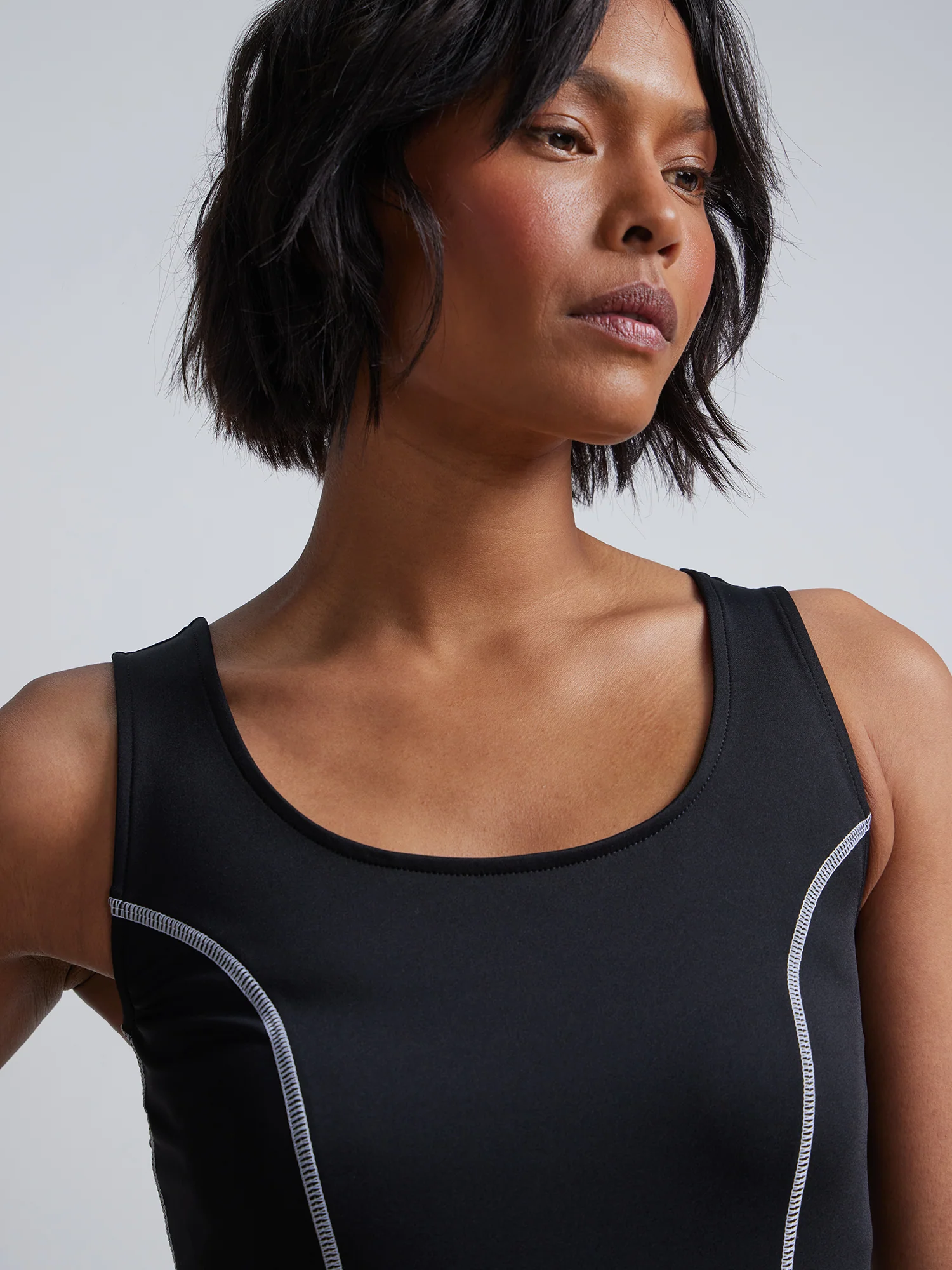 Contrast-Seam Scoopneck Romper - Image 4