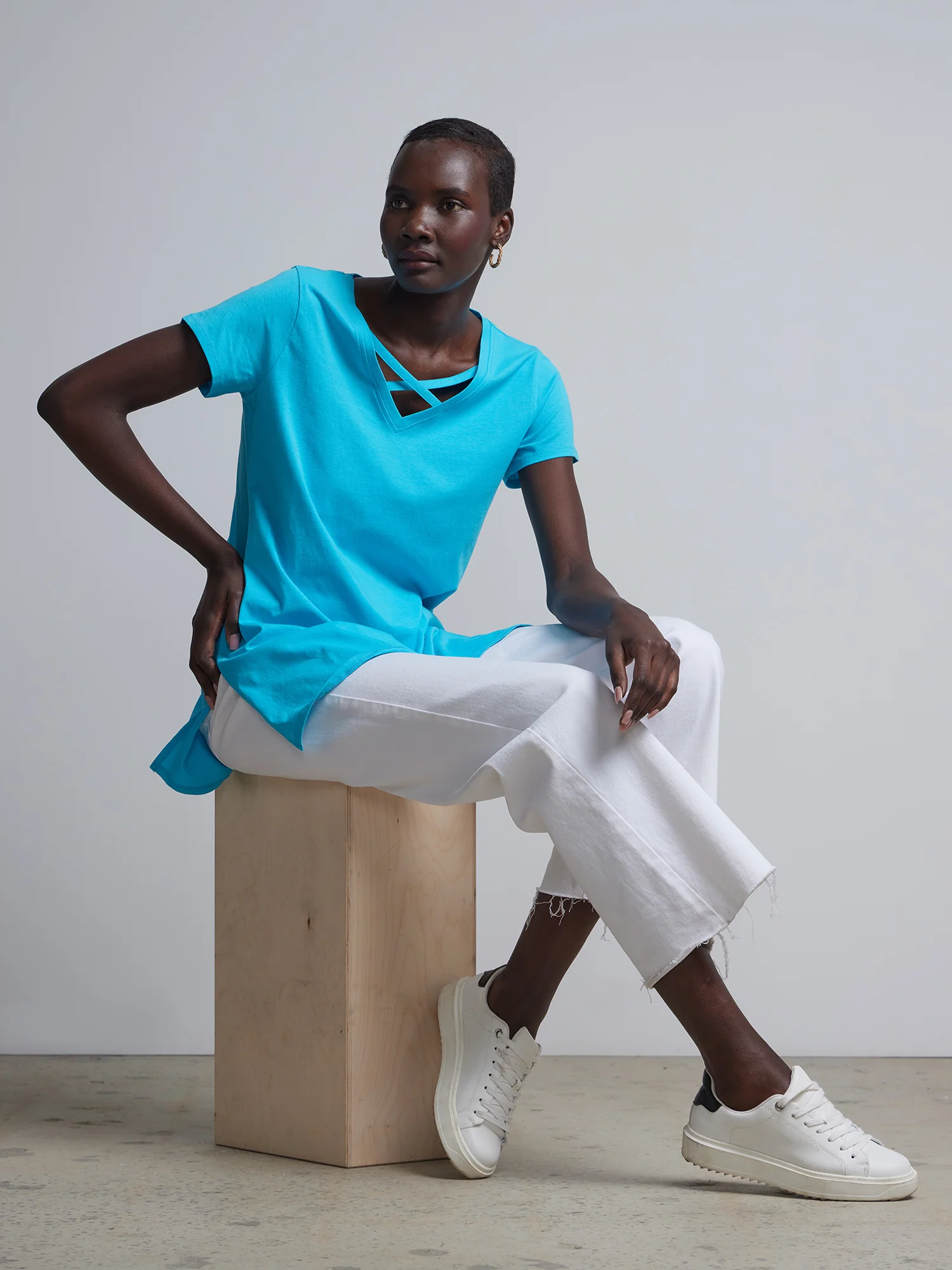 Criss-Cross Front Tunic Top - Image 20