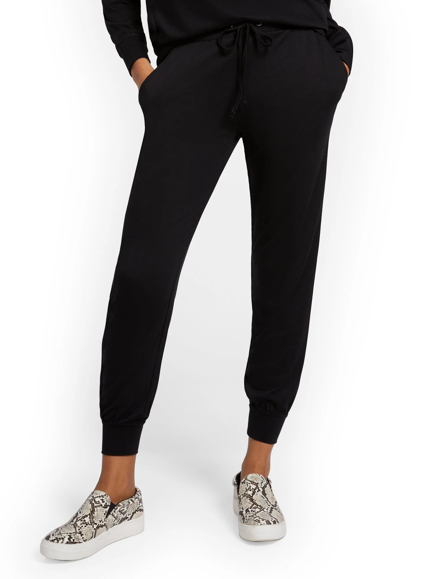 Dreamy French Terry Drawstring Jogger Pant - Image 2