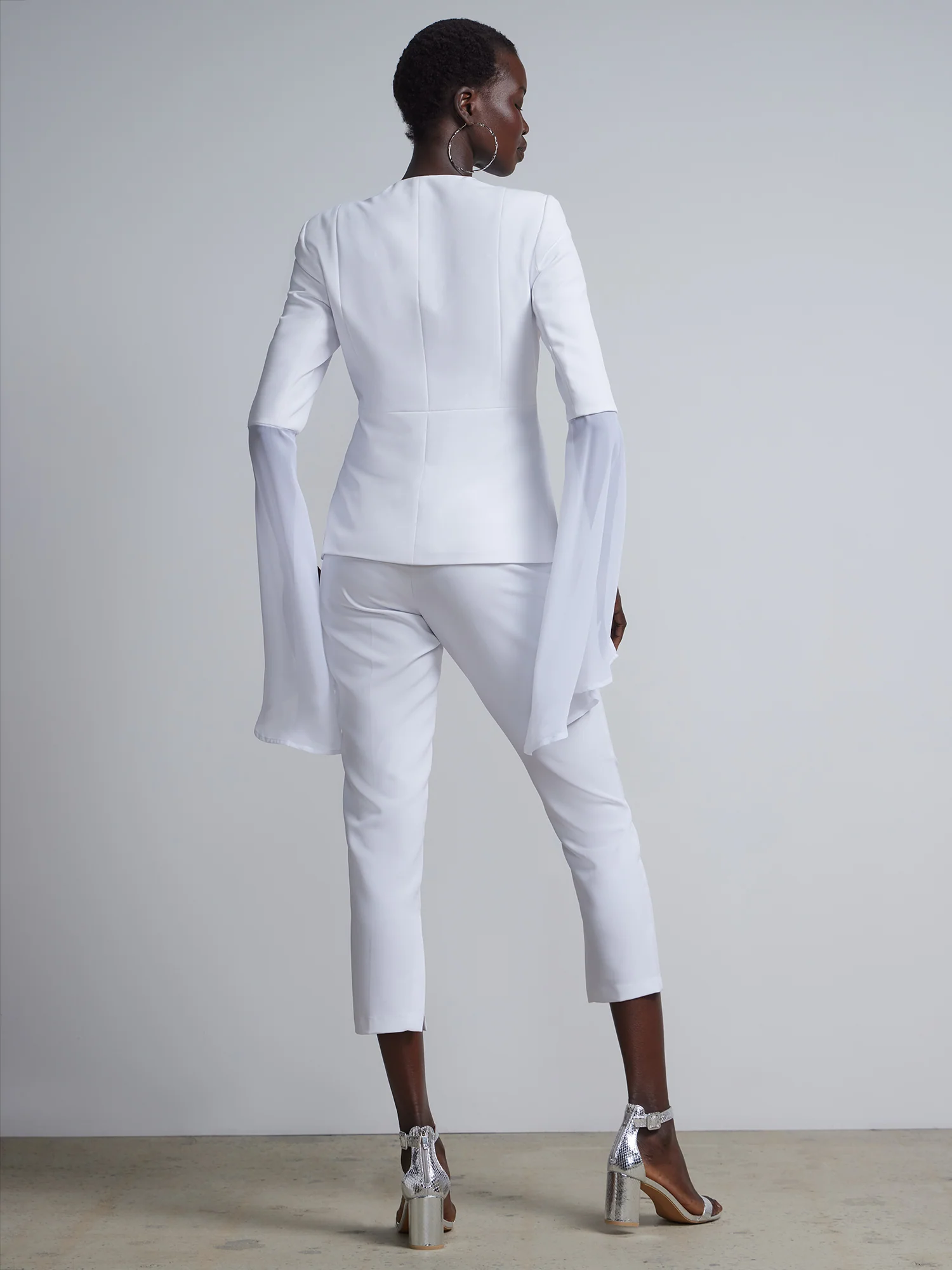 Elongated Sleeve Single Button Blazer - Image 3