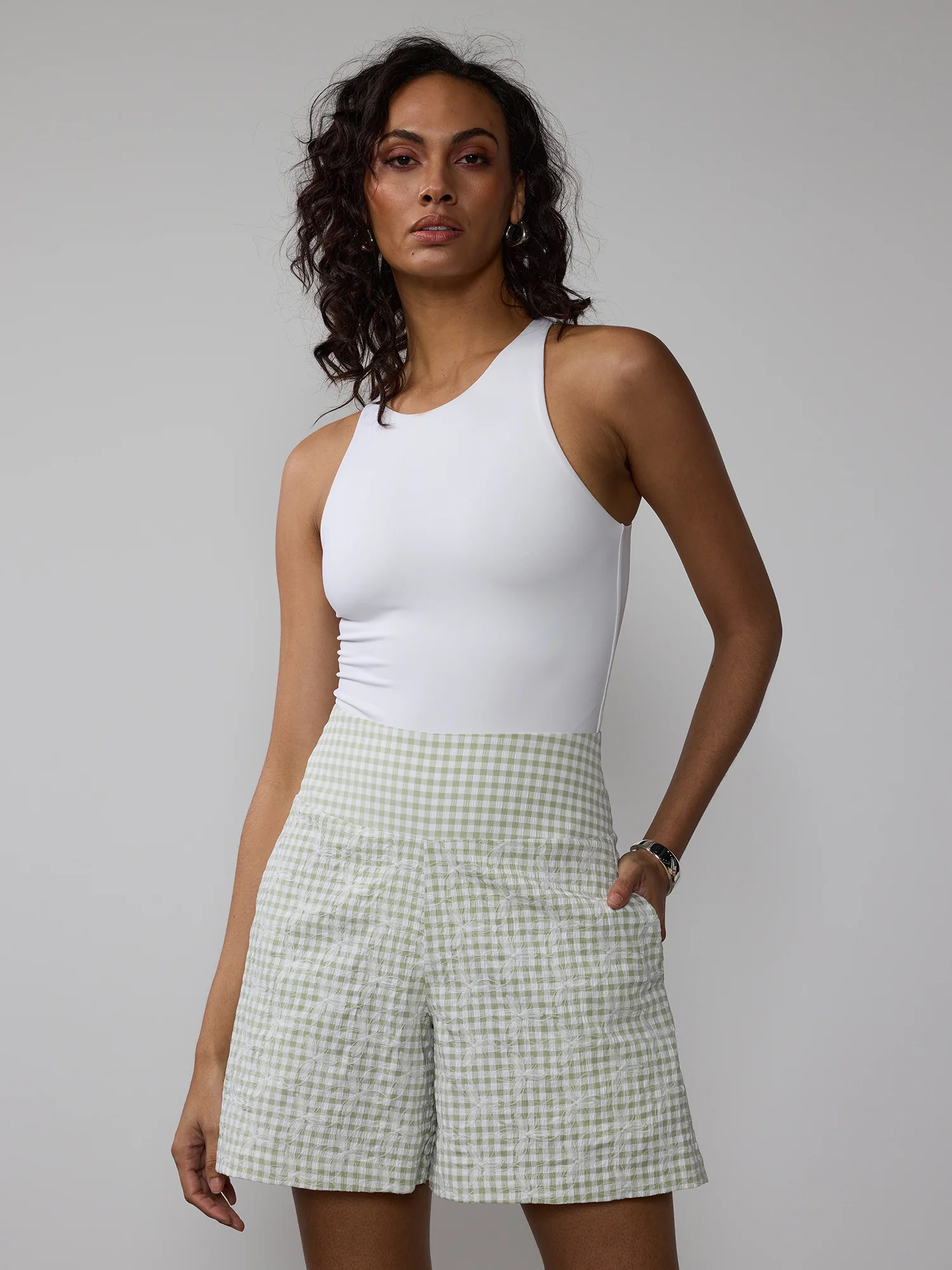 High Rise Embroidered Shorts - Image 5