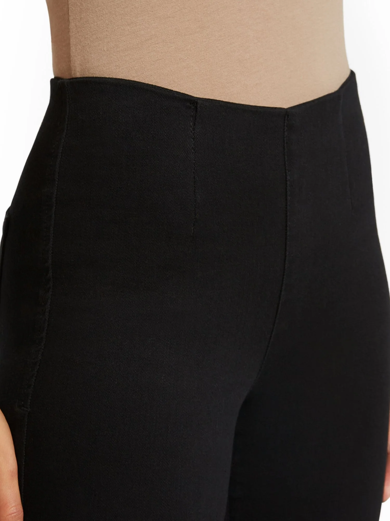 Feel Good High-Waisted No Gap Pull-On Super-Skinny Jeans - Black - Image 4