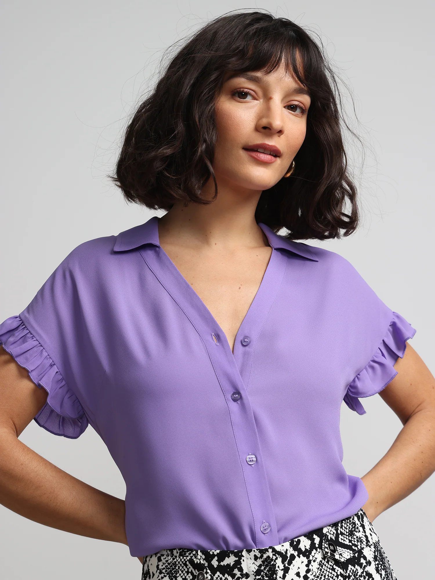 Flutter-Trim Button-Front Blouse - Image 20