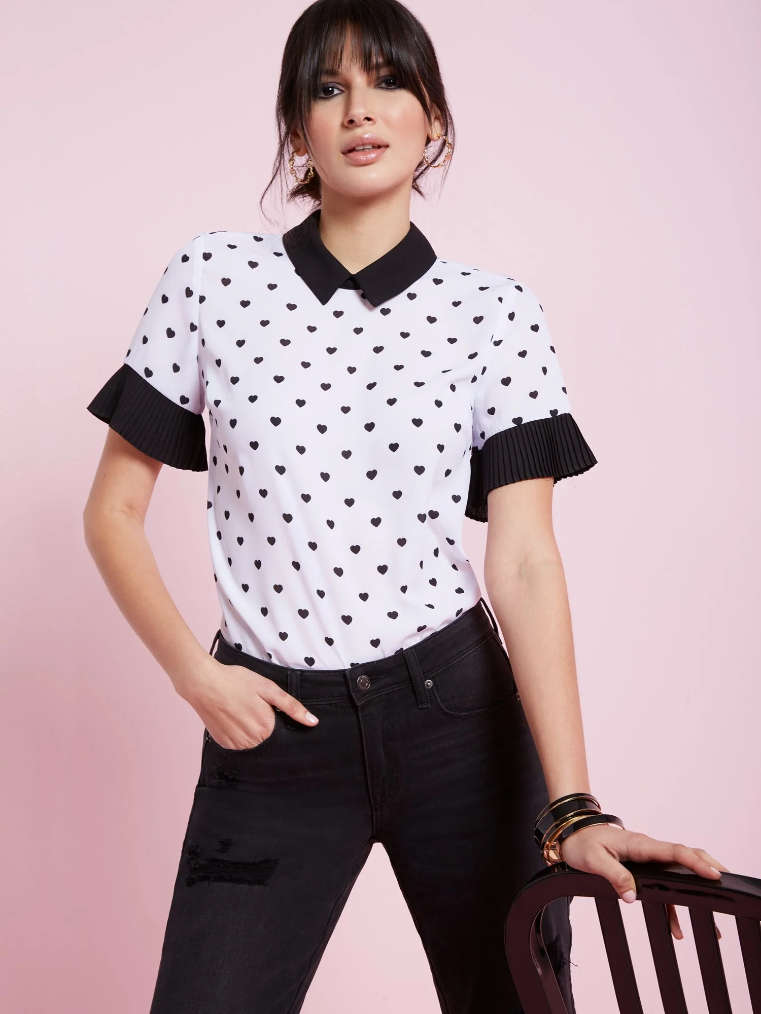 Heart-Print Pleated-Sleeve Collared Top - Image 2