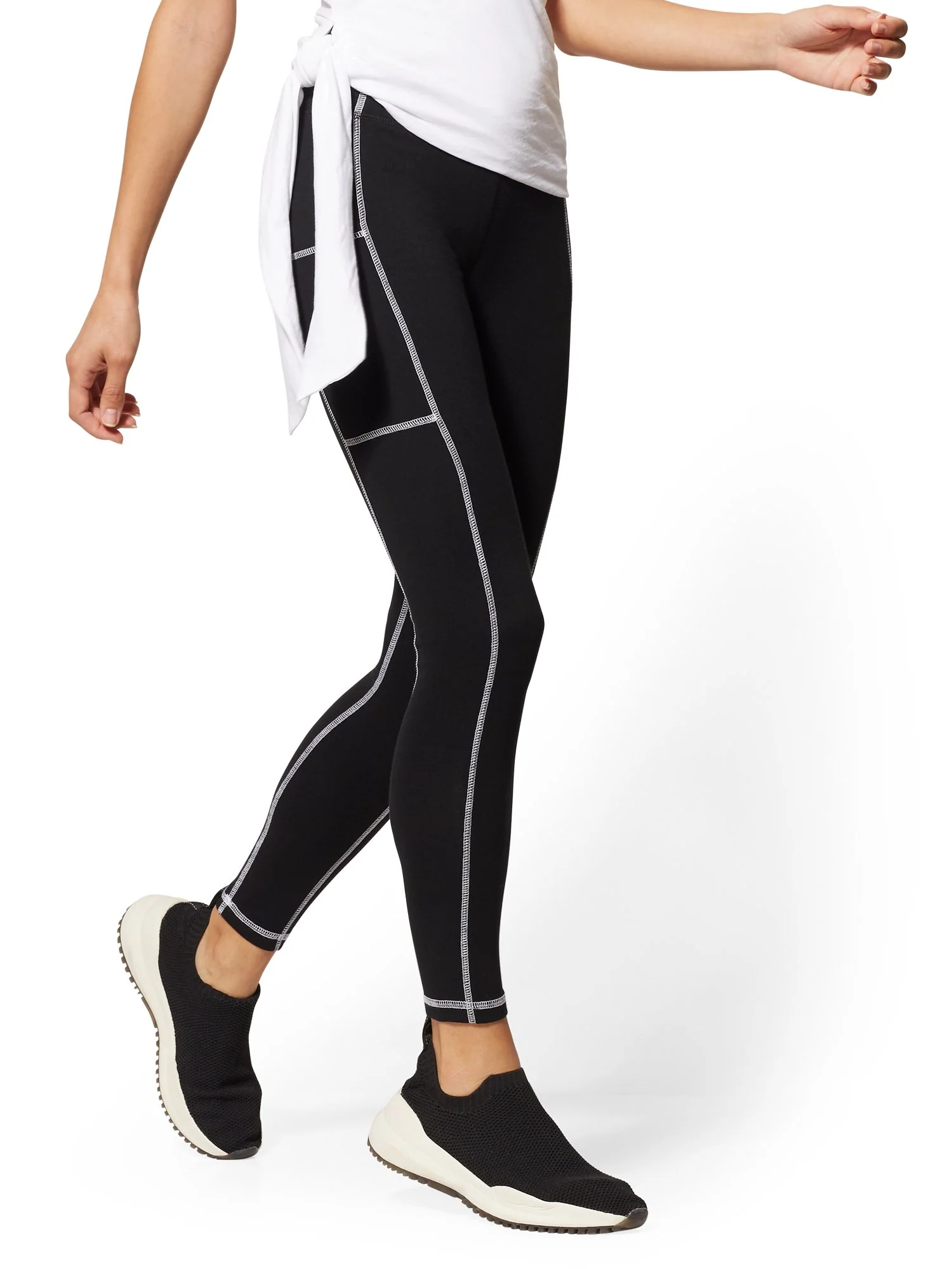 High-Waisted Black Pocket Legging - Image 2