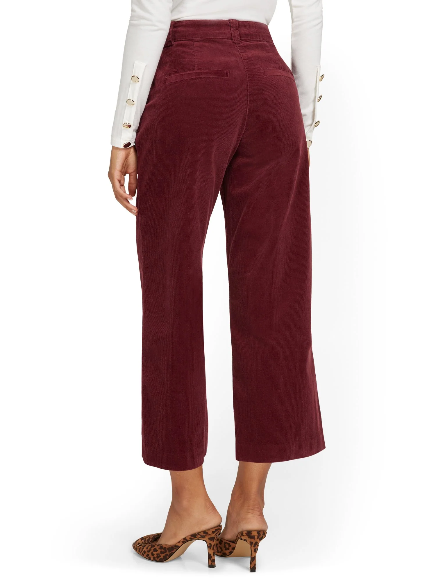 High-Waisted Corduroy Wide-Leg Capri Pant - Image 3