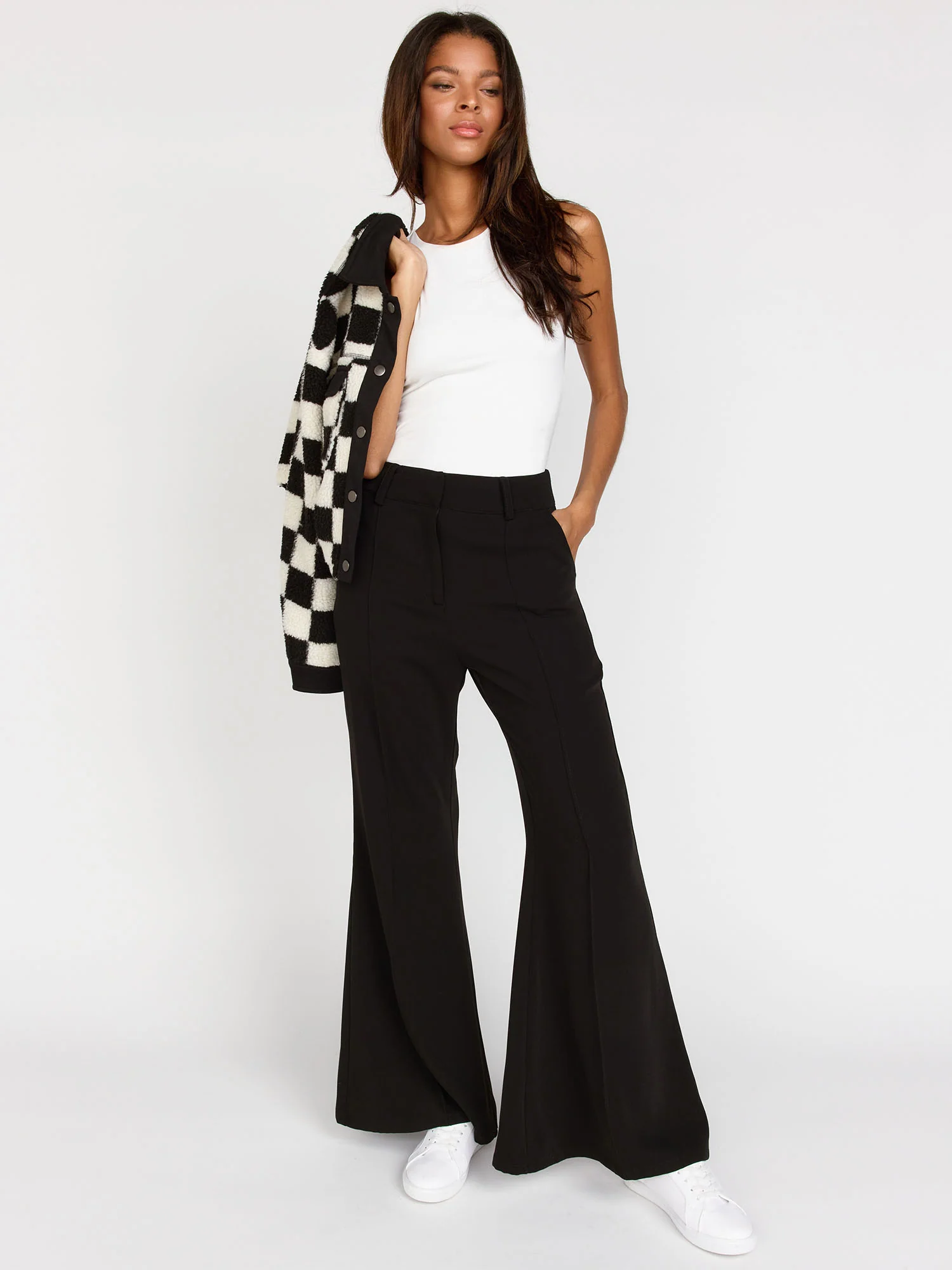 High-Waisted Pintuck Flare Trousers - Lena - Image 3