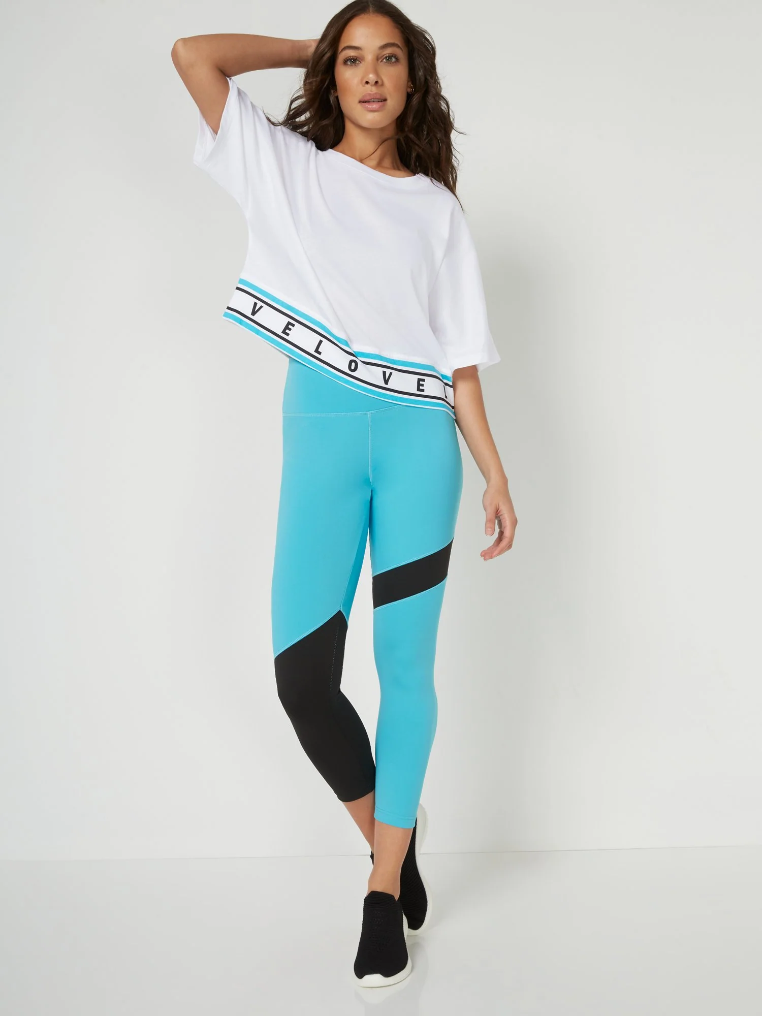High-Waisted Pocket 7/8 Legging - Image 10
