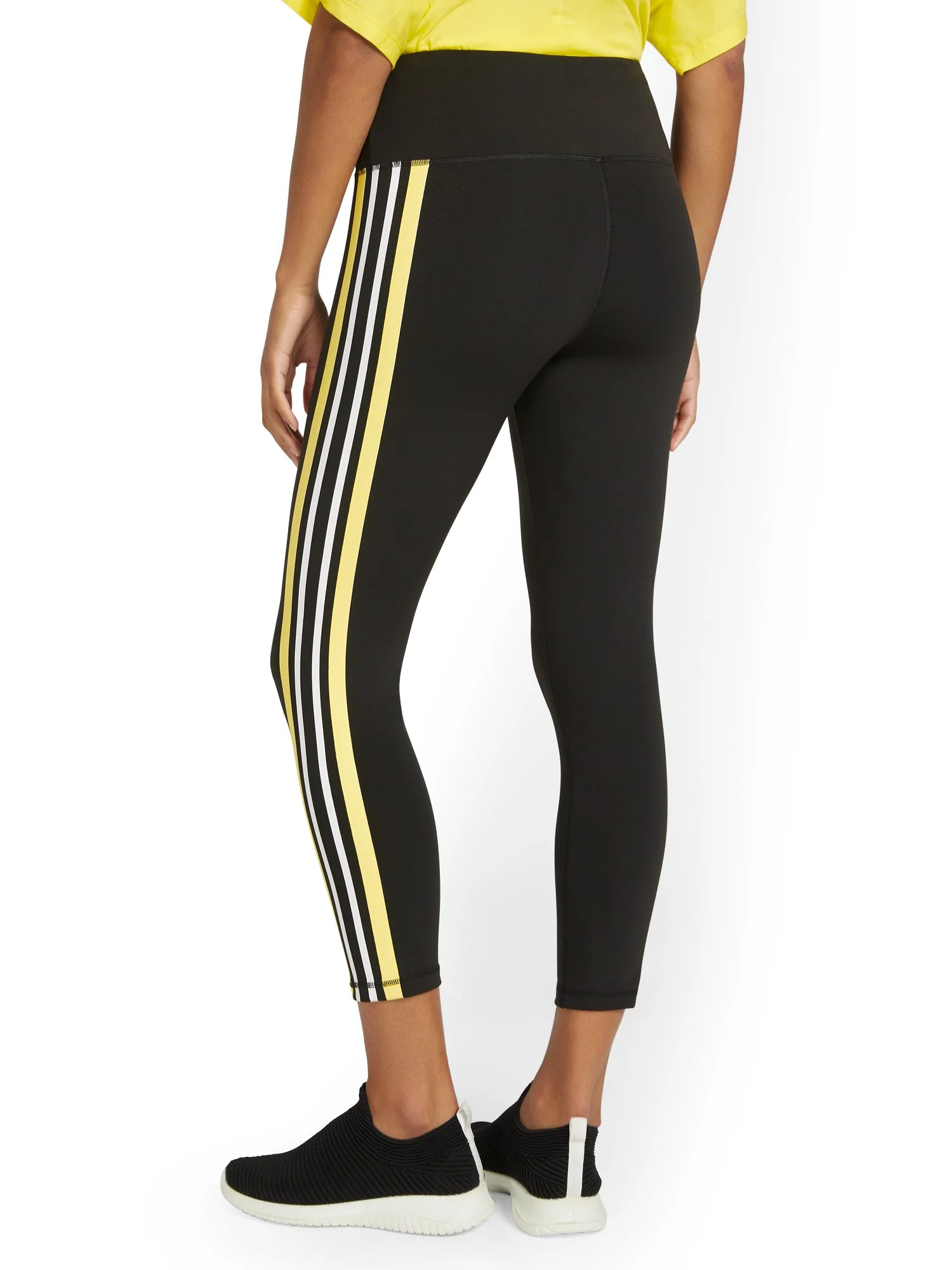 High-Waisted Pocket 7/8 Legging - Image 3