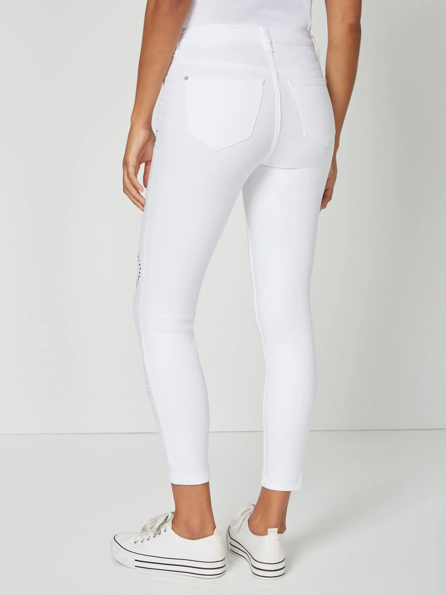 High-Waisted Rhinestone Heart Skinny Ankle Jeans - Image 3