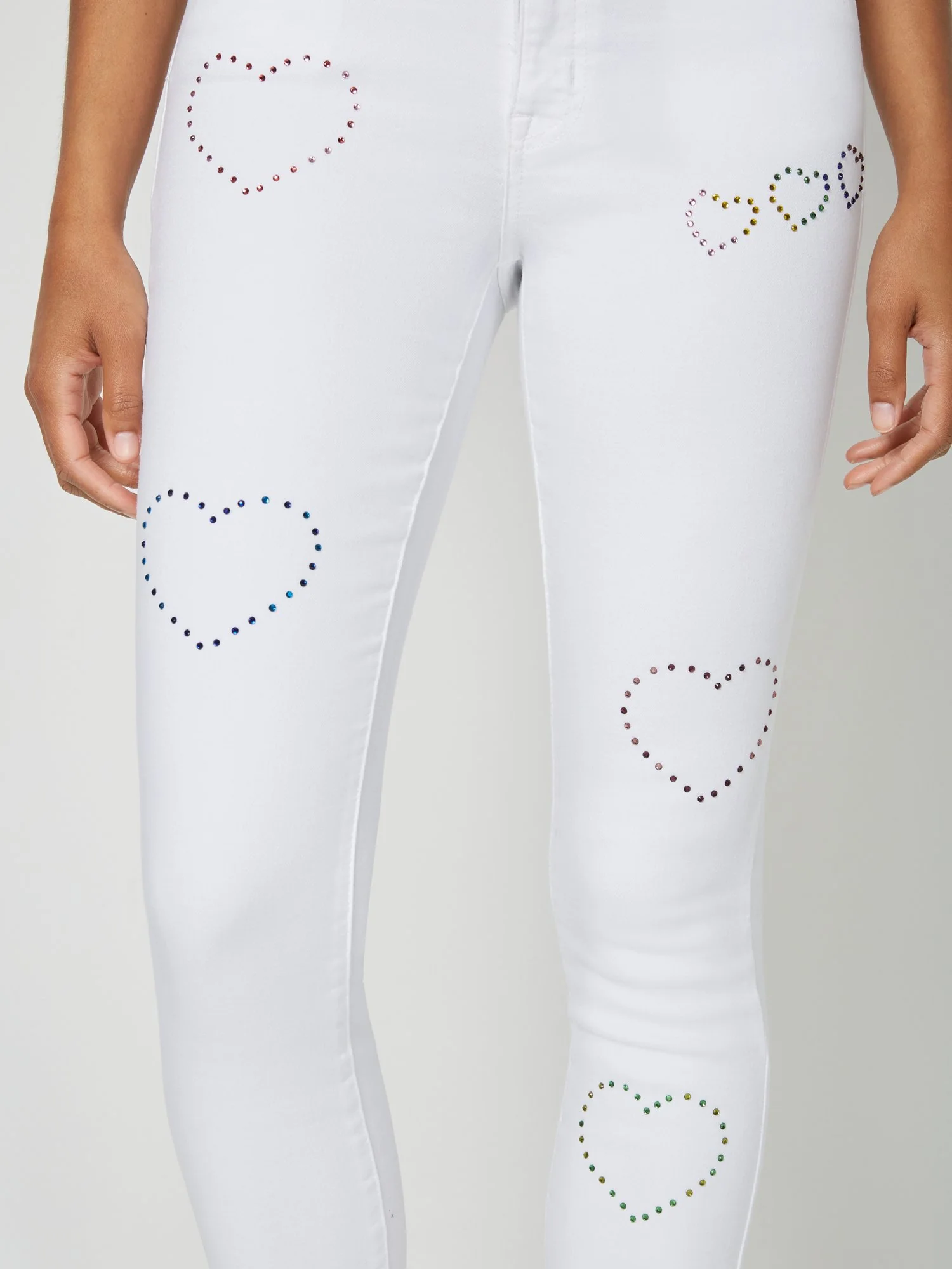 High-Waisted Rhinestone Heart Skinny Ankle Jeans - Image 4