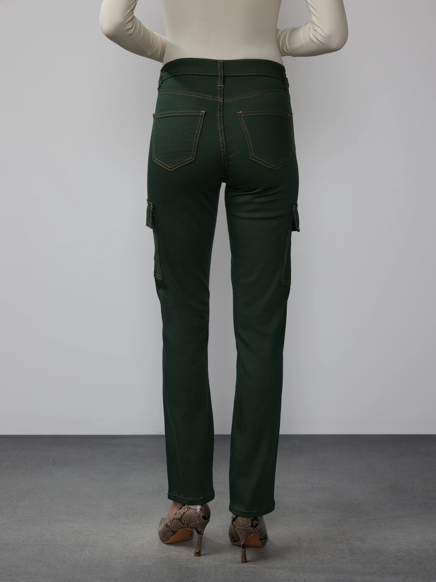 High Rise Cargo Straight Jeans - Image 3