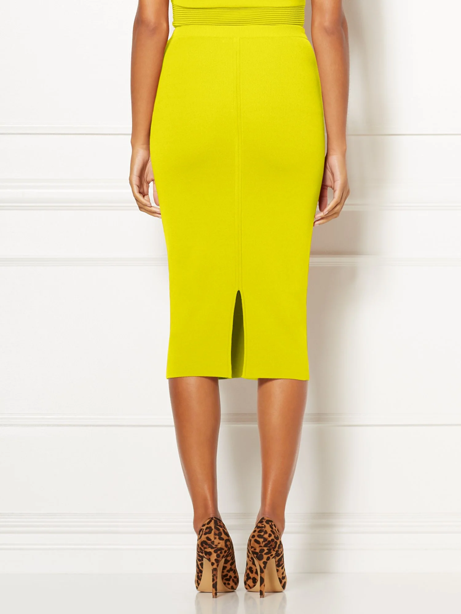 Jocelyn Skirt - Eva Mendes Collection - Image 3
