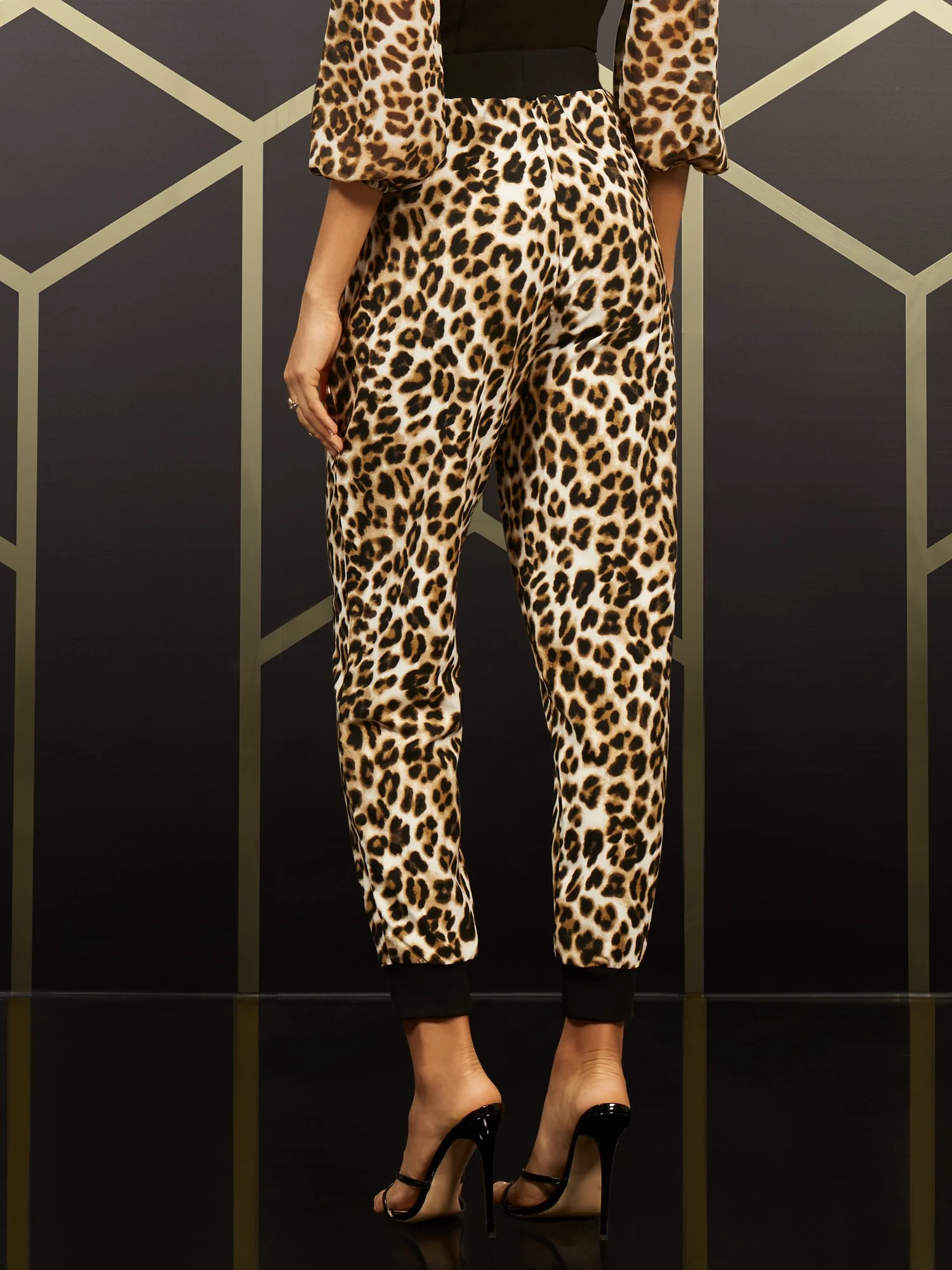 Leopard-Print Jogger Pant - Image 3