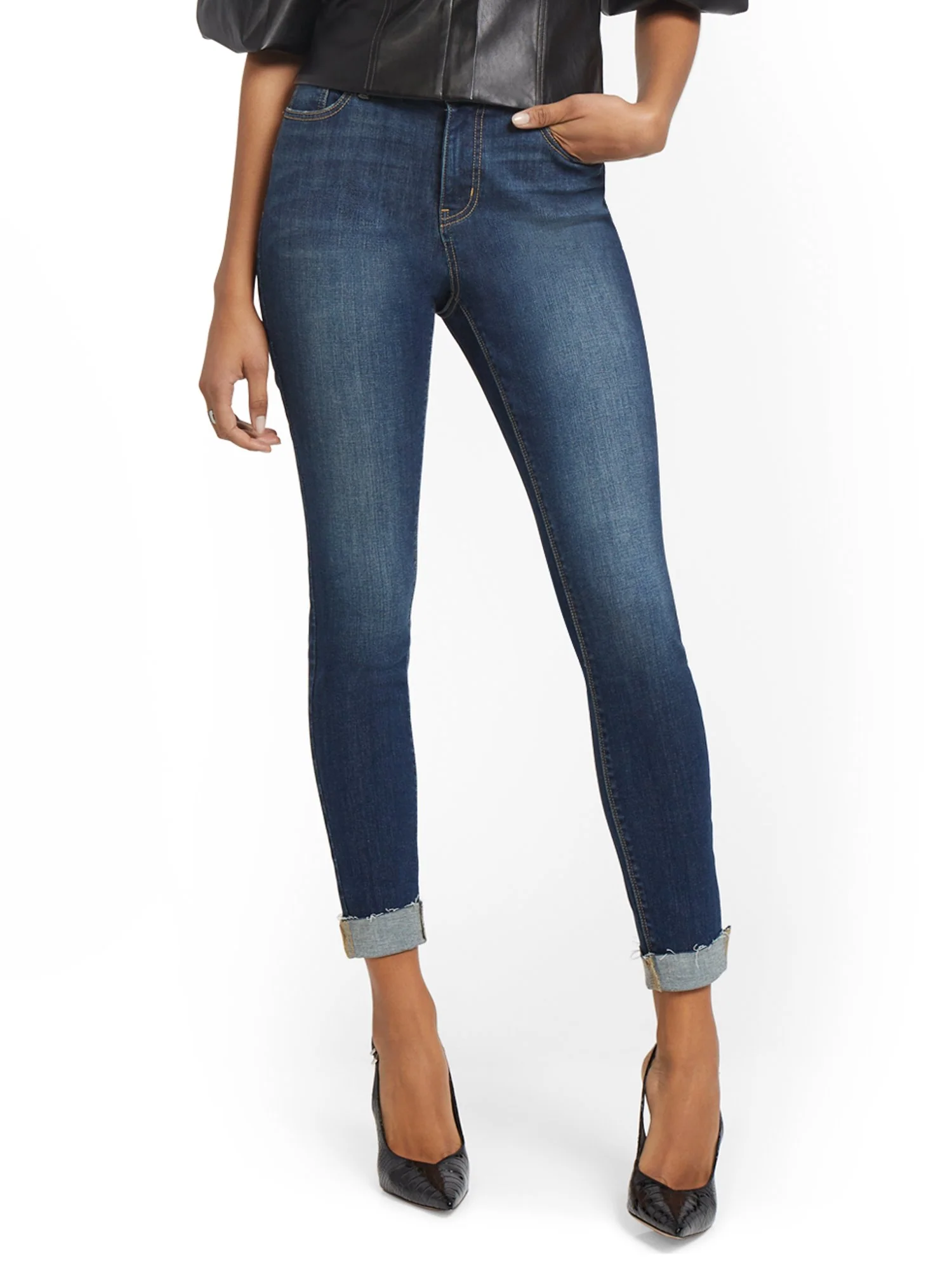 Lexi Mid-Rise Super-Skinny Jeans - Foxy Blue
