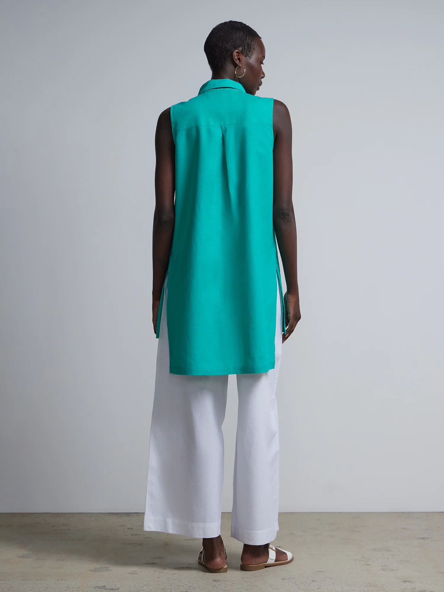 Linen-Blend Button-Front Slit-Side Tunic Top - Image 9