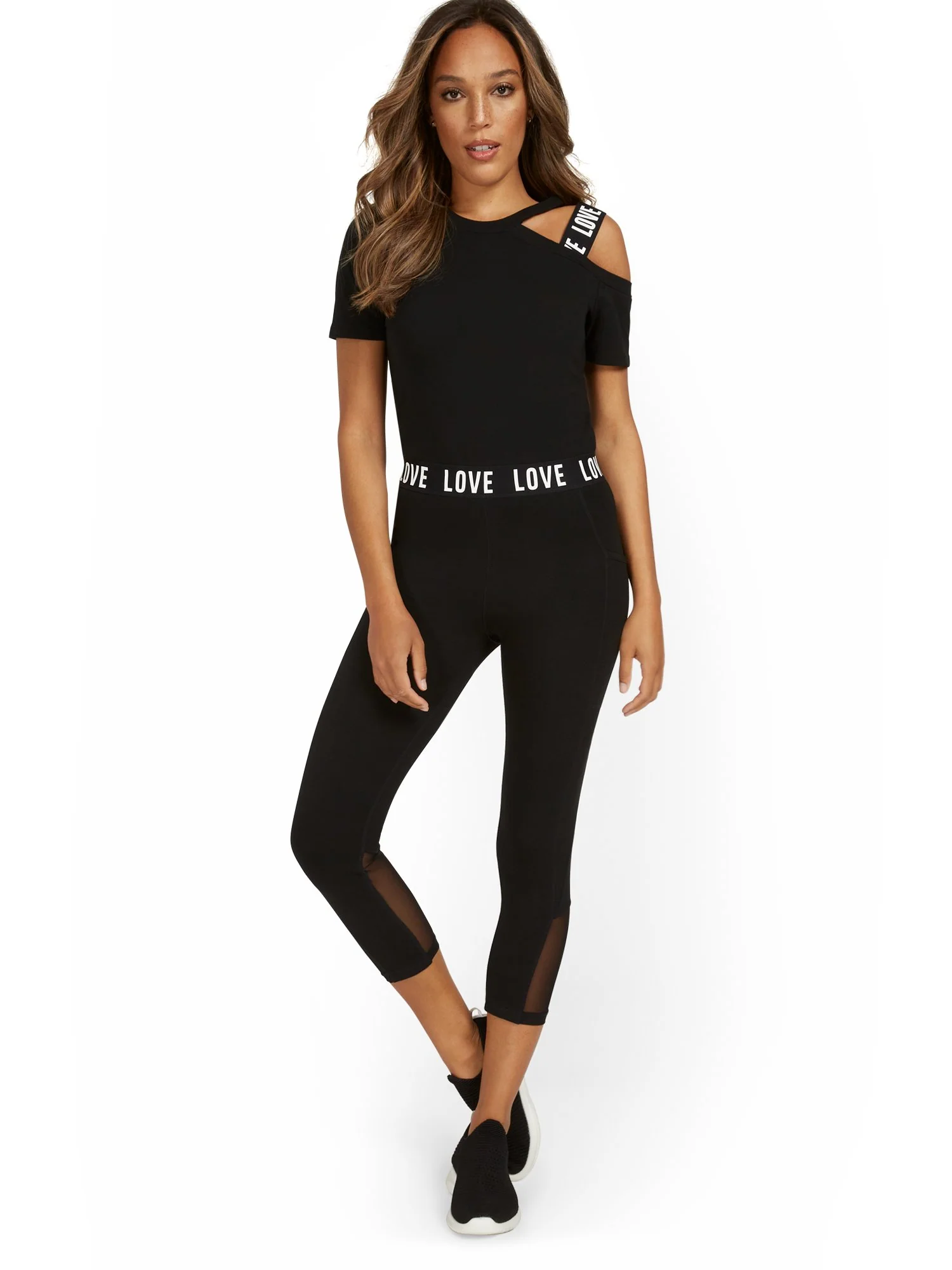 Love High-Waisted Mesh Pocket Capri Legging - Image 4