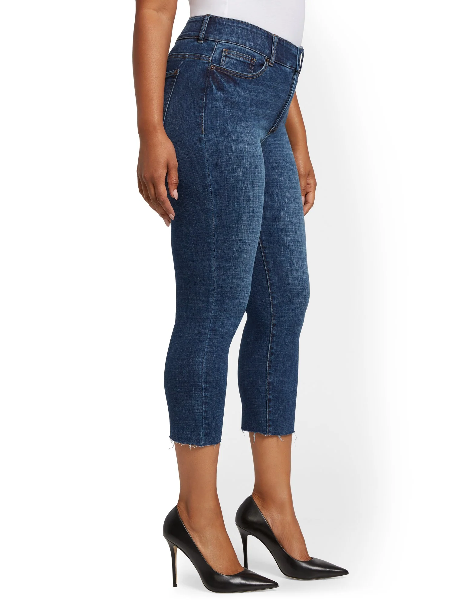 Mya Curvy High-Waisted Sculpting No Gap Capri Jeans - Limelight Blue - Image 8