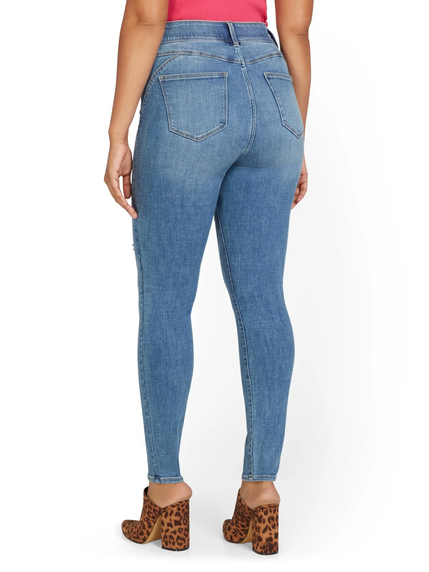 Mya Curvy Ultra High-Waisted Super-Skinny Boost Jeans - Medium Wash - Image 11