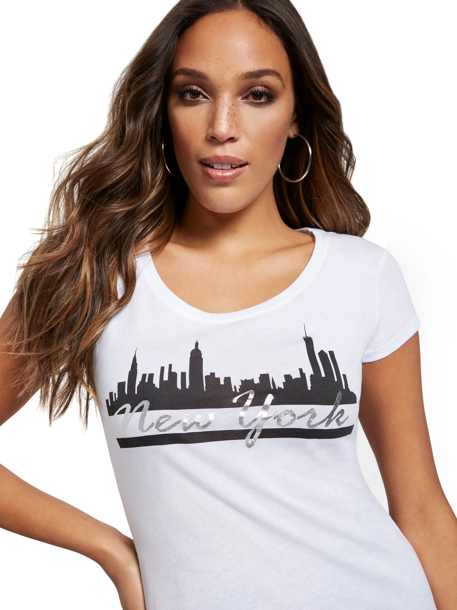 NYC Skyline Graphic Tee - Image 2