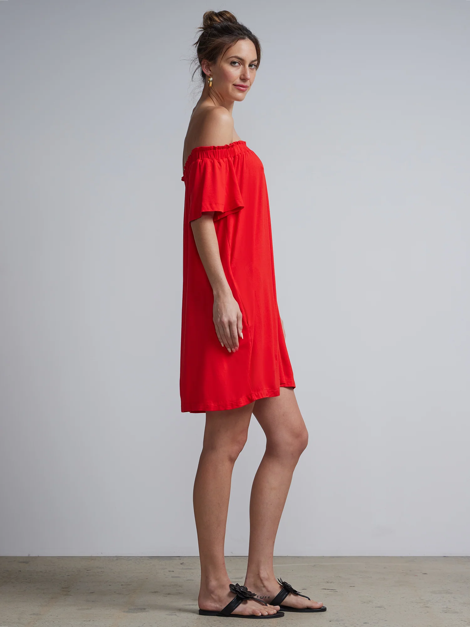 Off-The-Shoulder Knit Shift Dress - Image 11