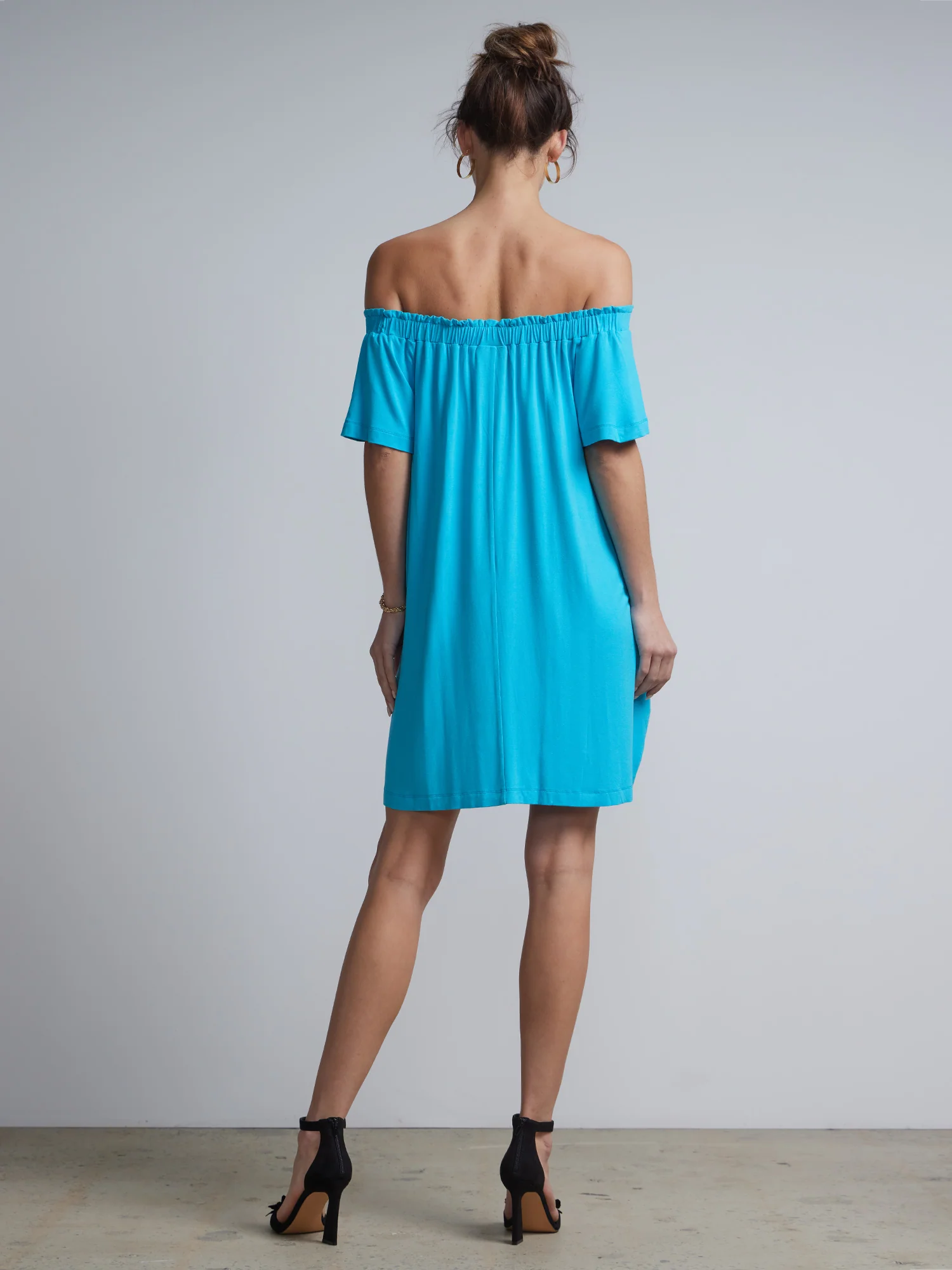 Off-The-Shoulder Knit Shift Dress - Image 17