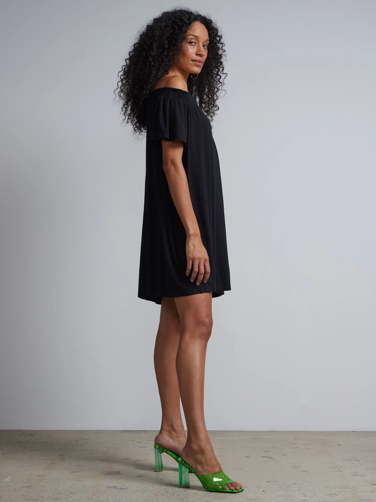 Off-The-Shoulder Knit Shift Dress - Image 2
