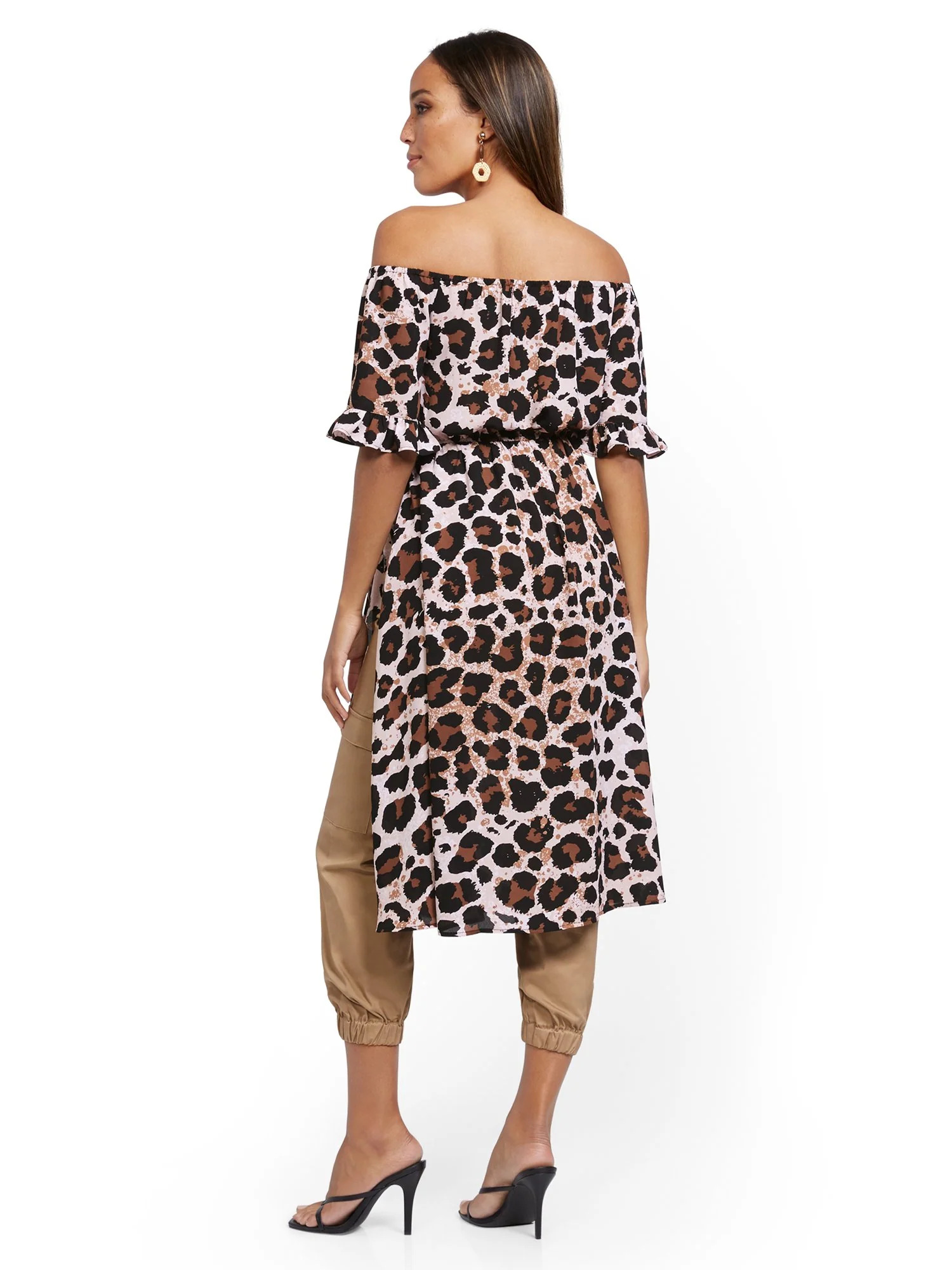 Off-The-Shoulder Statement Top - Leopard Print - Image 3
