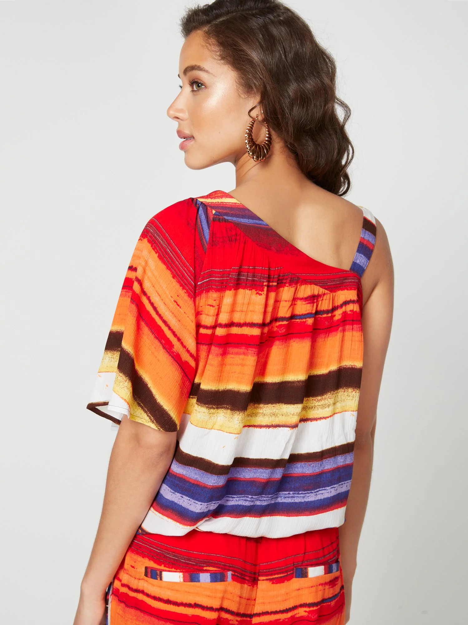 One-Shoulder Asymmetrical Top - Image 3
