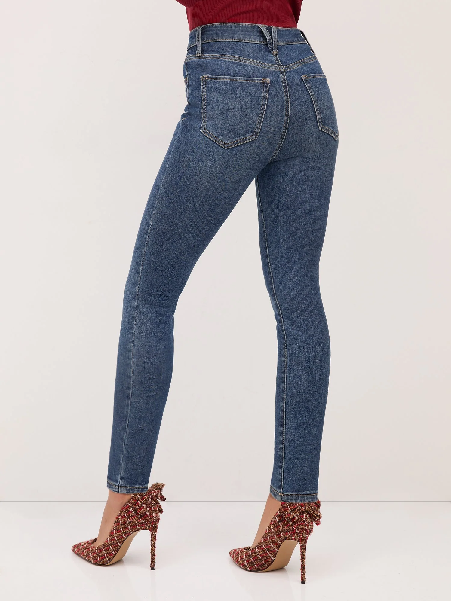 Perfect Fit High-Waisted Super-Skinny Jeans - Light Wash - Image 8