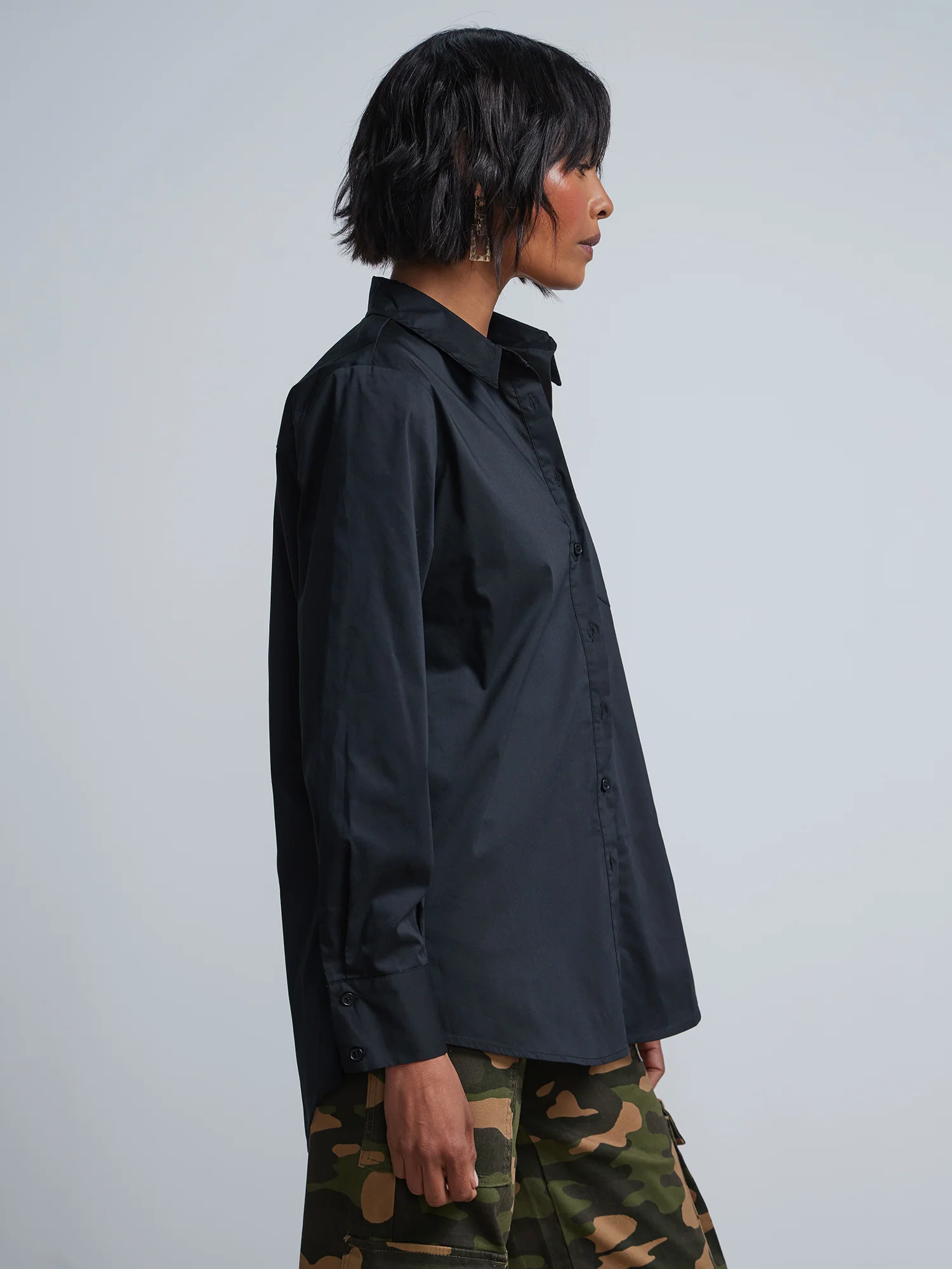 Petite Boyfriend Button-Front Secret Snap - NY&C Madison Shirt® - Image 2